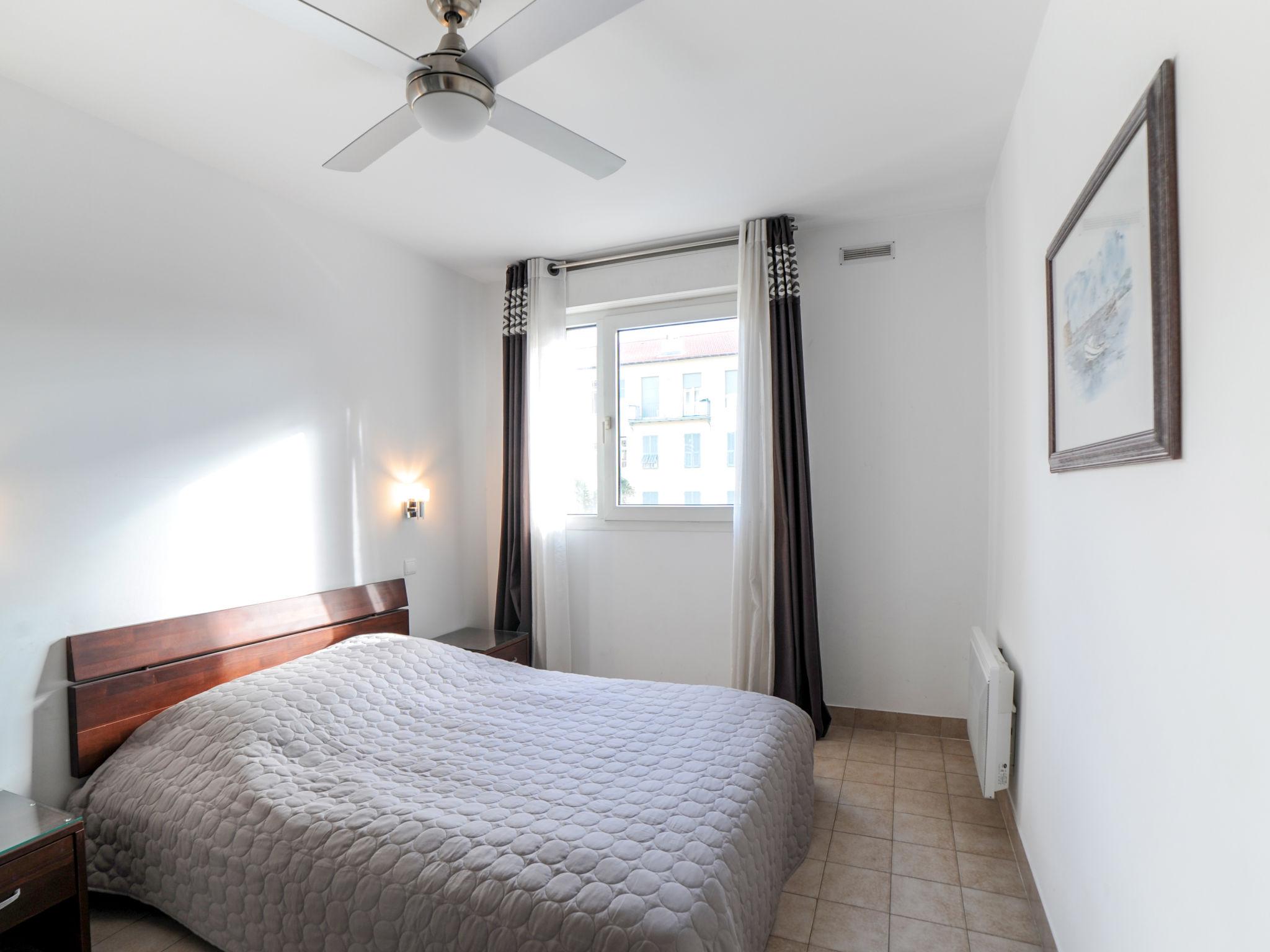 Foto 11 - Apartamento de 1 habitación en Niza con vistas al mar