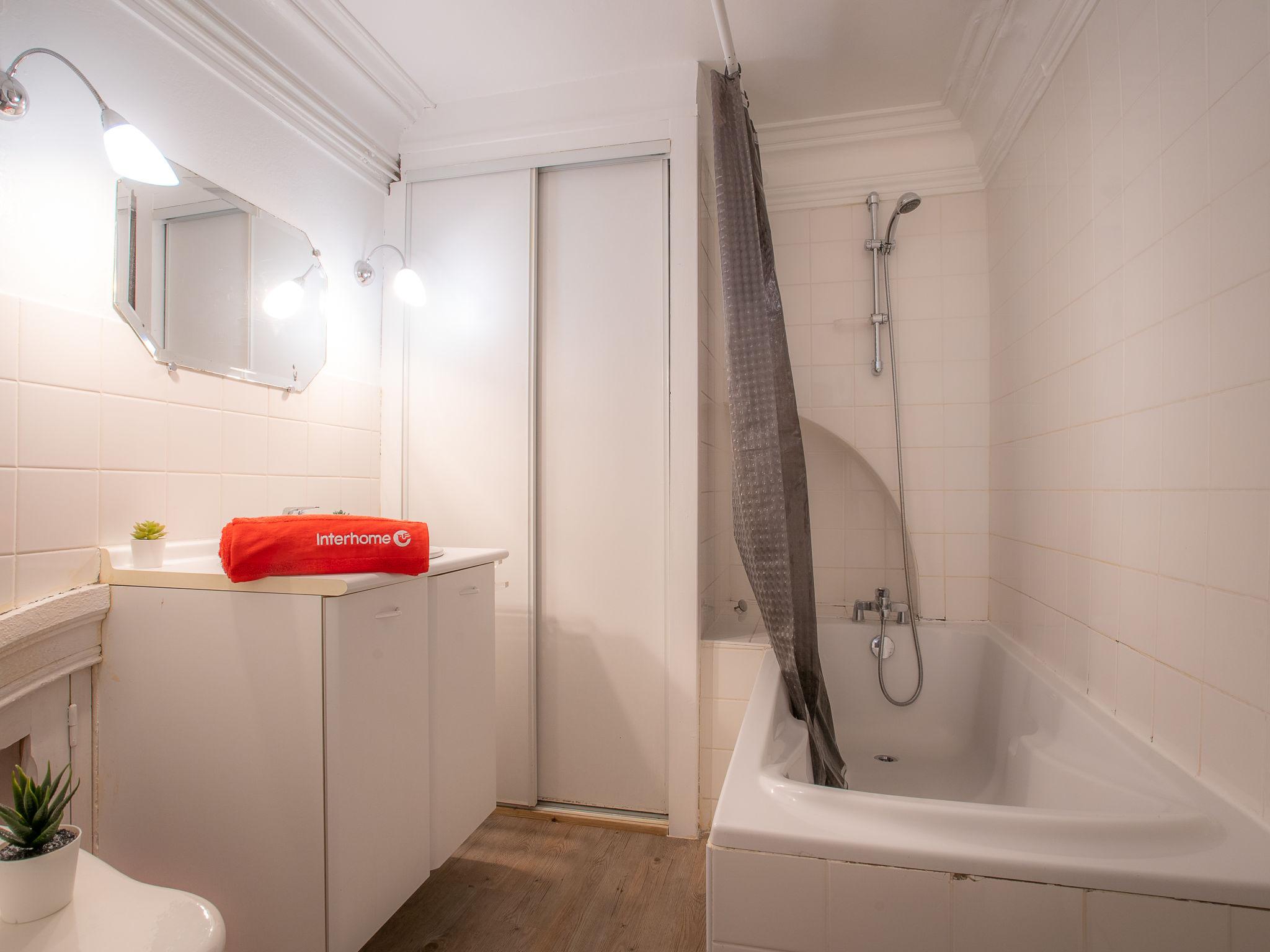 Foto 12 - Apartment mit 2 Schlafzimmern in Biarritz mit blick aufs meer