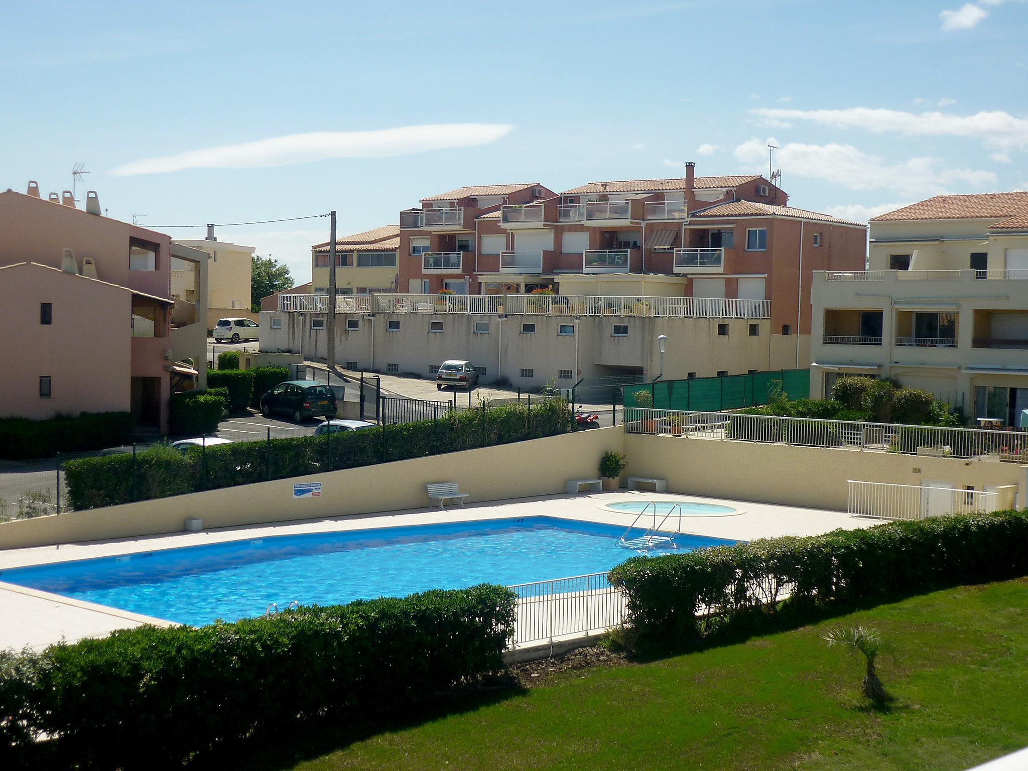 Foto 15 - Apartamento de 2 quartos em Agde com piscina e vistas do mar