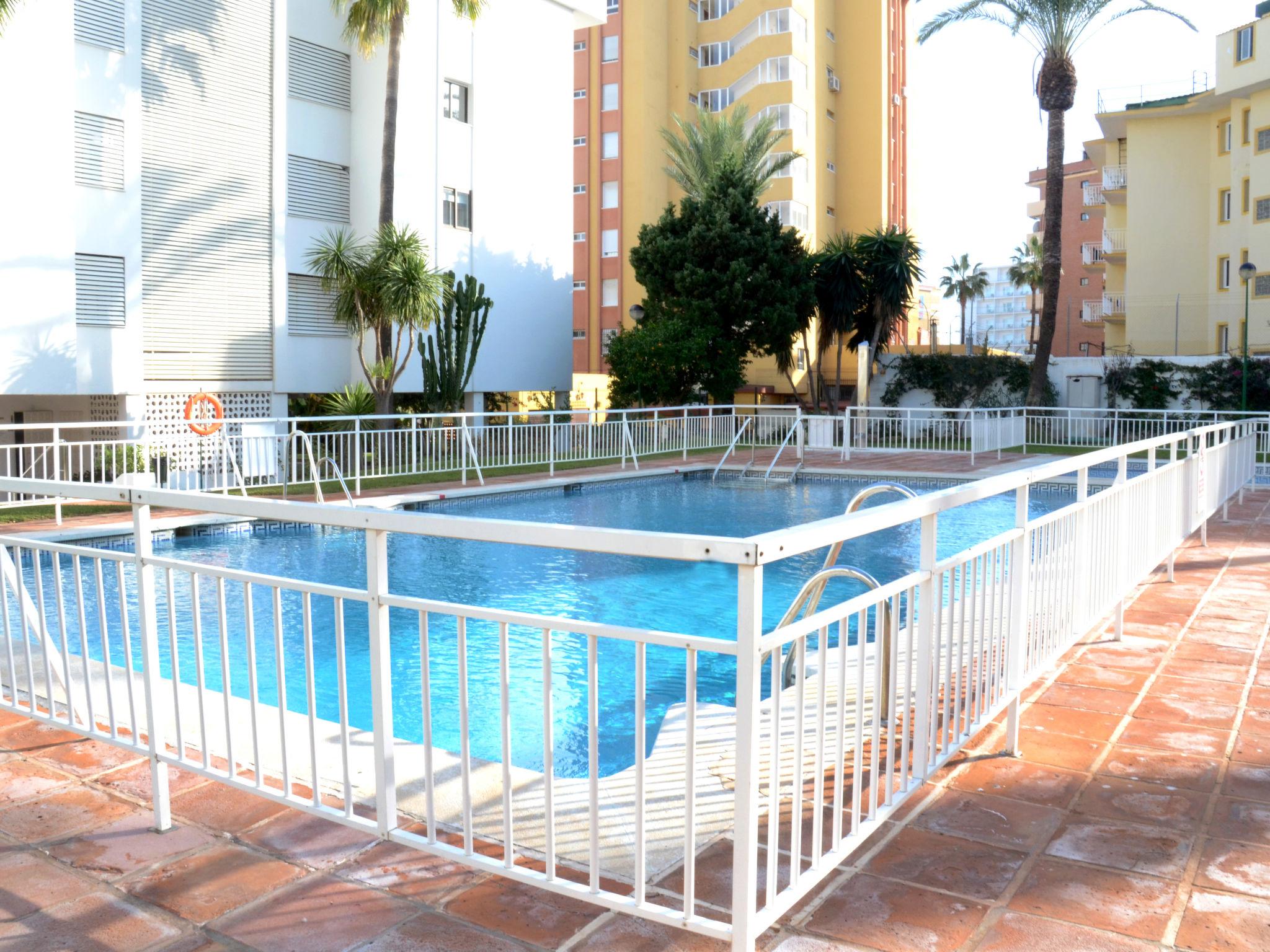 Foto 21 - Apartamento de 3 quartos em Torremolinos com piscina e jardim