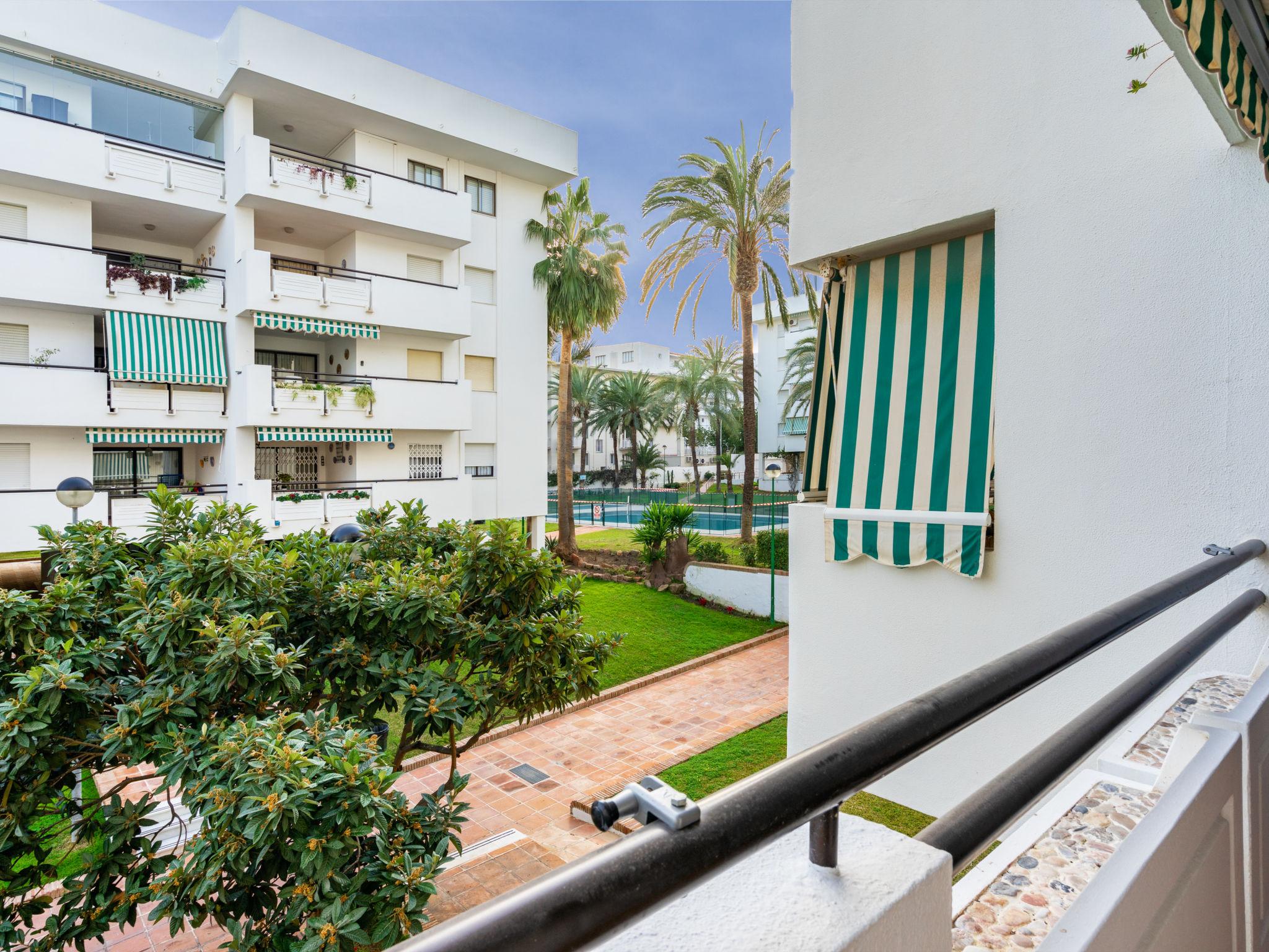 Photo 20 - Appartement de 3 chambres à Torremolinos avec piscine et jardin