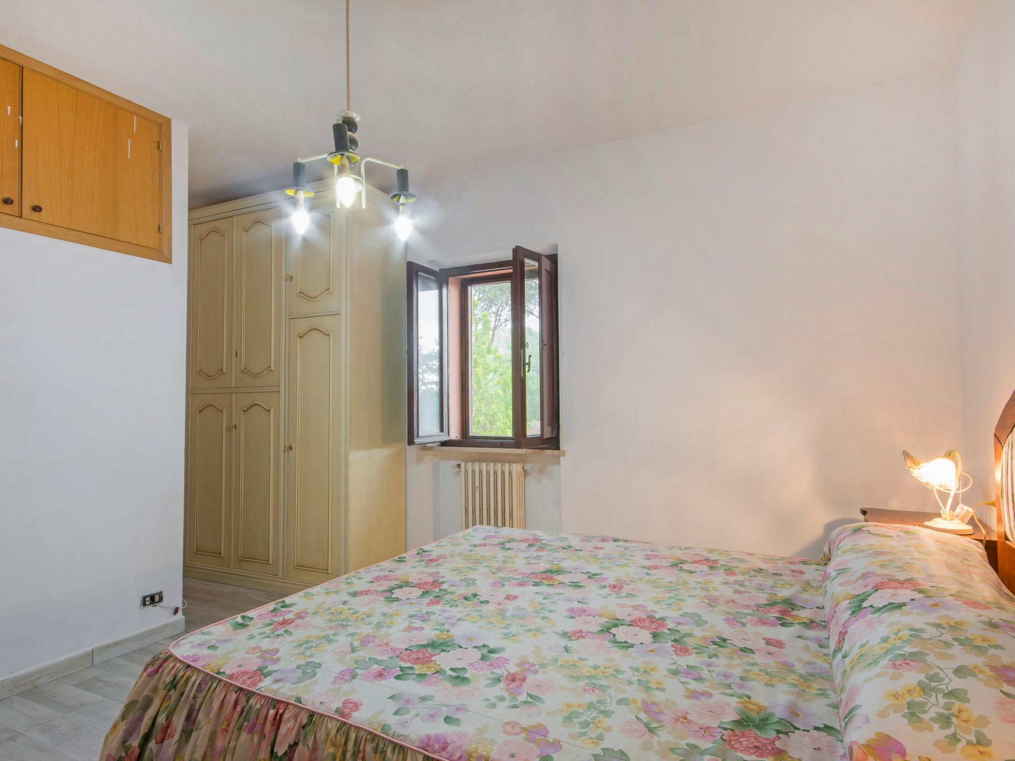 Photo 30 - 8 bedroom House in Volterra with private pool and garden