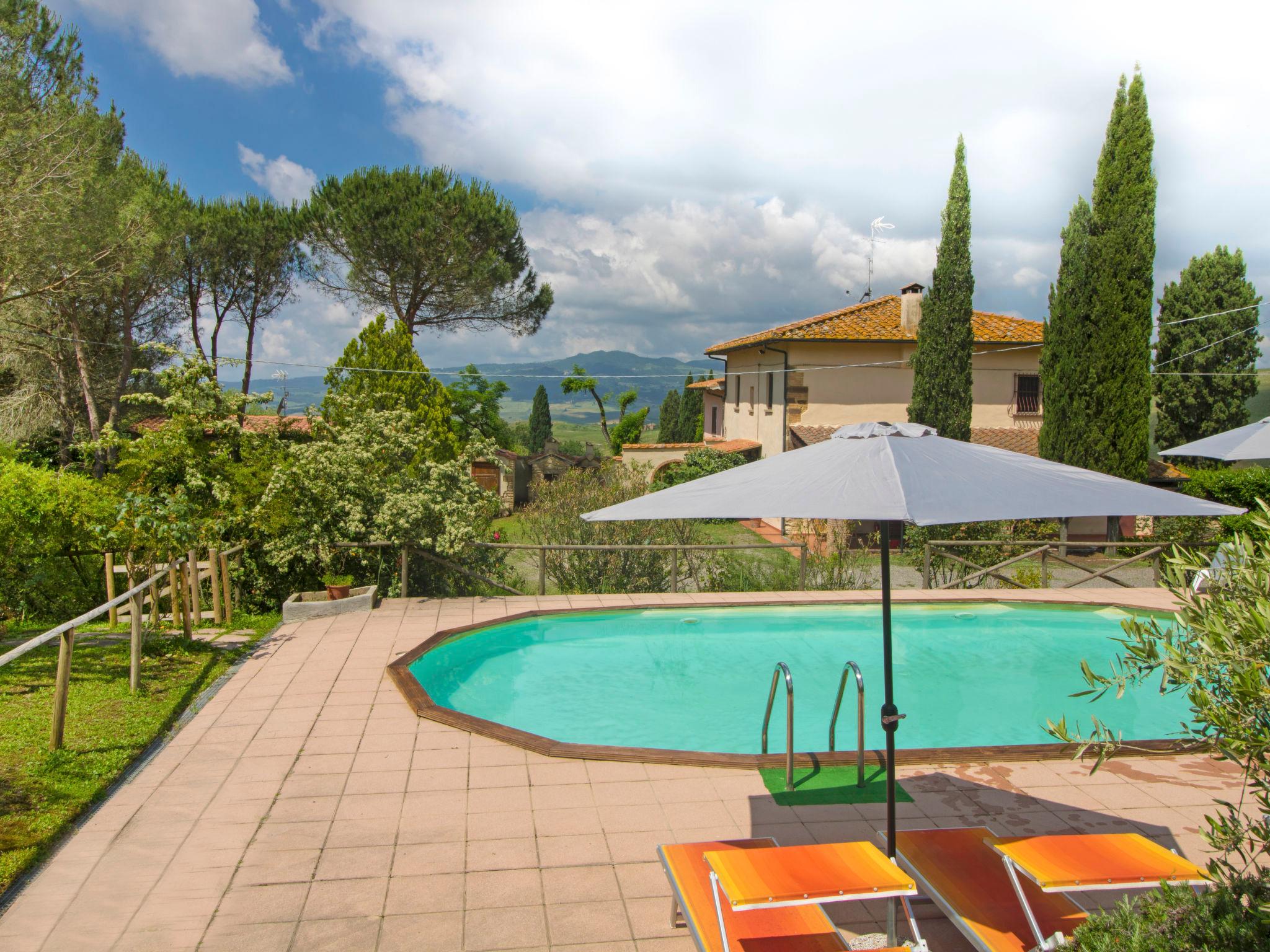 Foto 5 - Casa con 8 camere da letto a Volterra con piscina privata e giardino