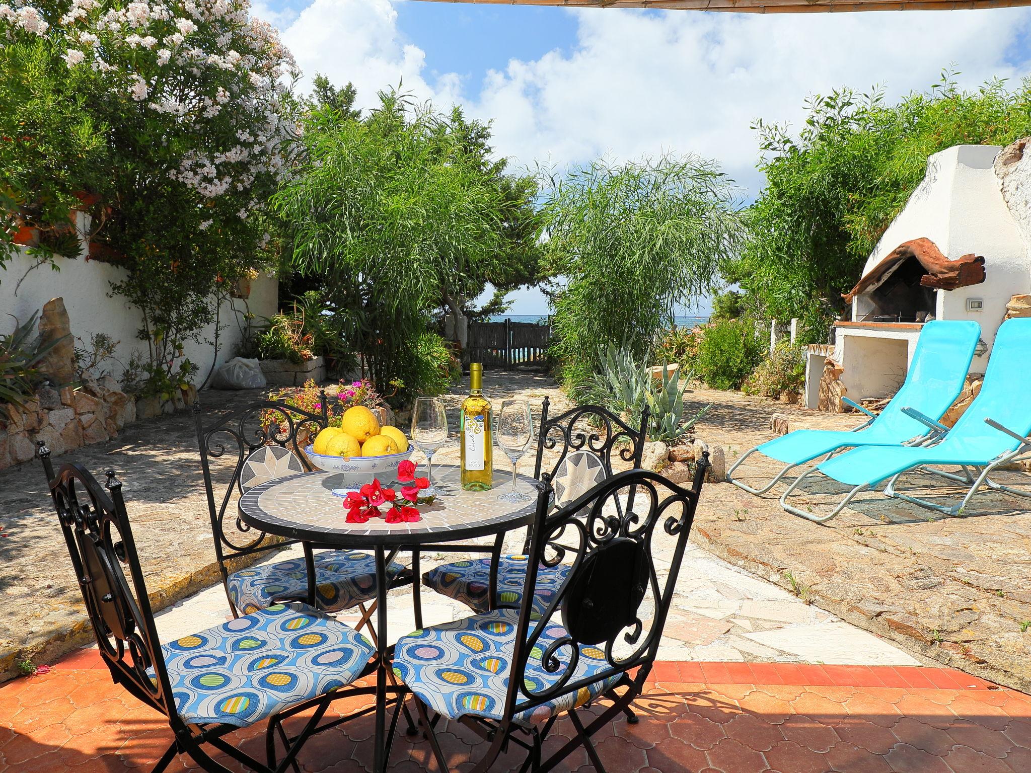 Foto 14 - Apartamento em Trinità d'Agultu e Vignola com jardim e vistas do mar