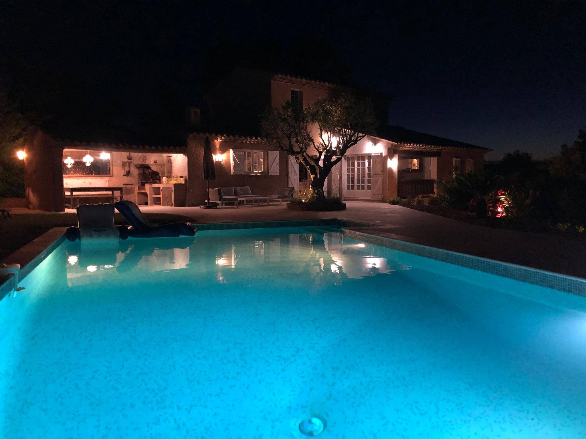 Photo 34 - Maison de 4 chambres à Sainte-Maxime avec piscine privée et vues à la mer