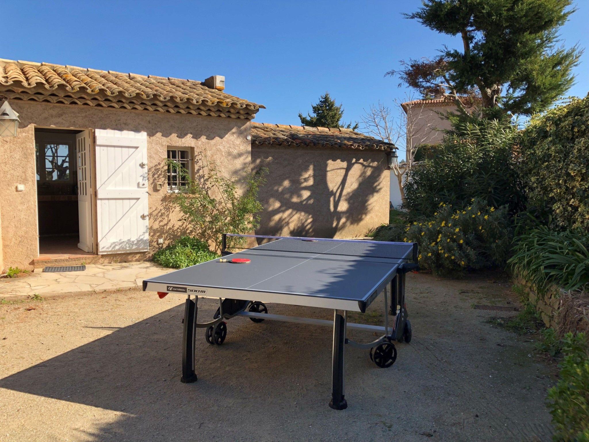 Foto 21 - Casa con 4 camere da letto a Sainte-Maxime con piscina privata e giardino