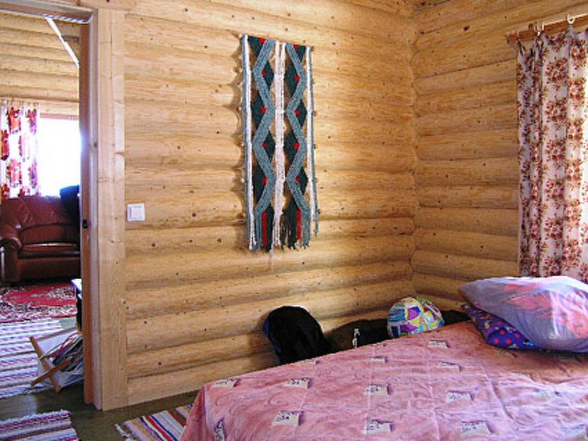 Foto 14 - Casa de 1 quarto em Kaavi com sauna