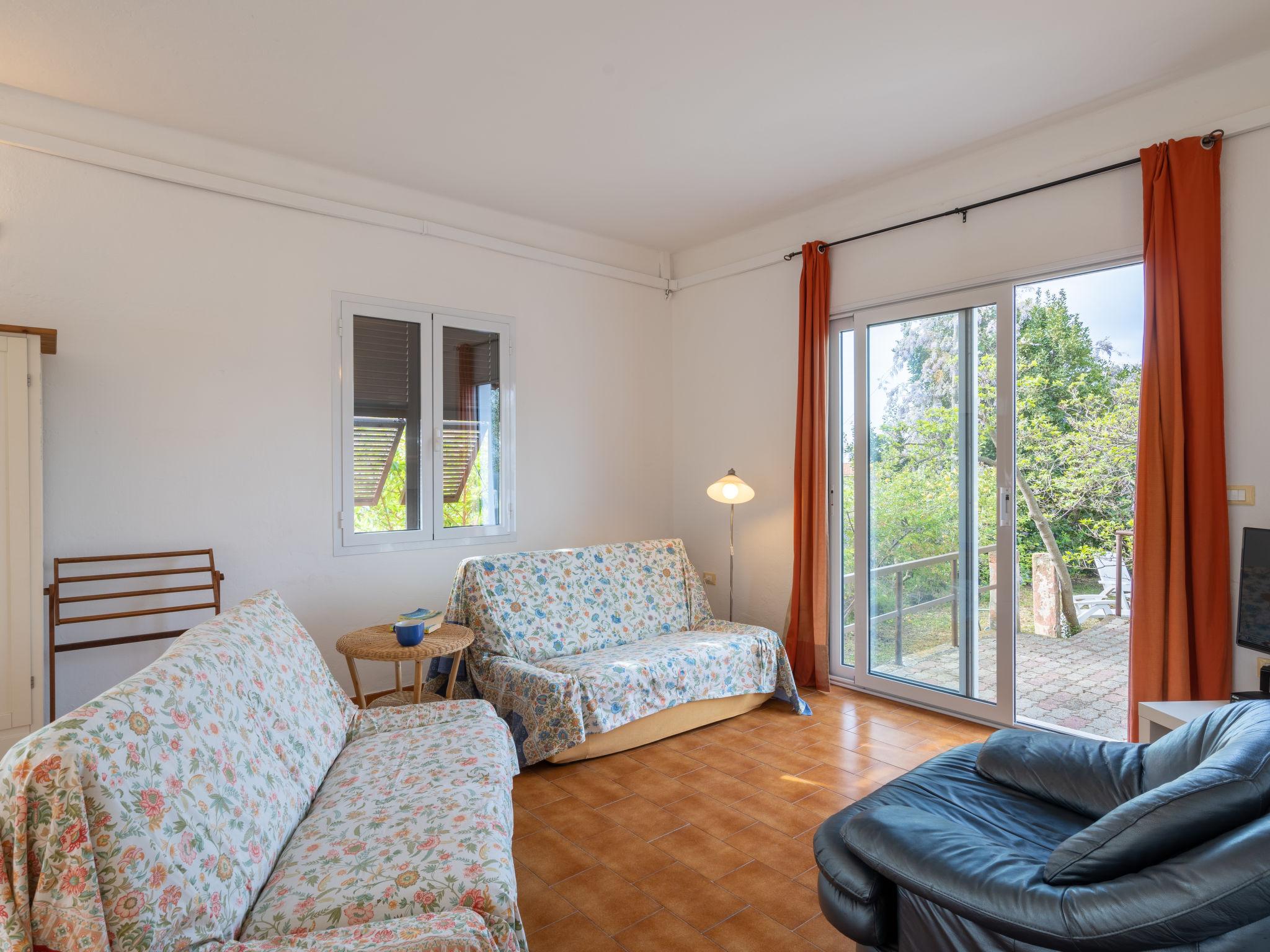 Foto 3 - Casa de 4 habitaciones en Civezza con terraza y vistas al mar