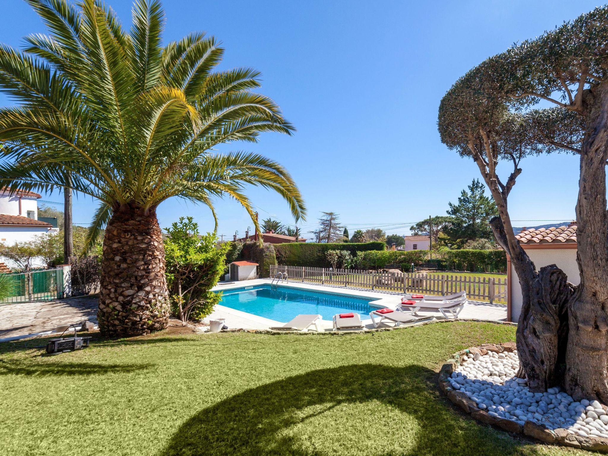 Photo 2 - Maison de 3 chambres à Calonge i Sant Antoni avec piscine privée et vues à la mer