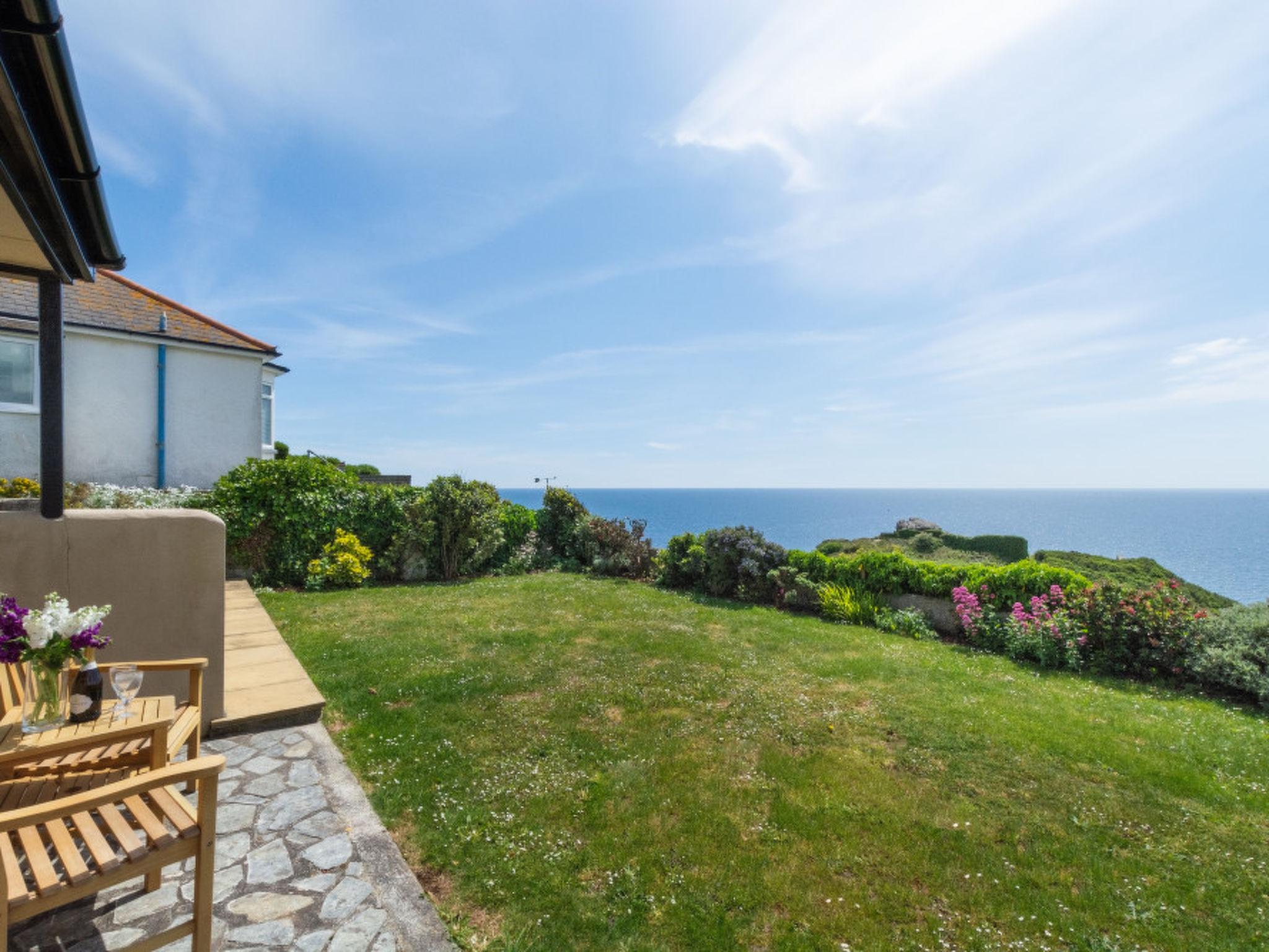 Photo 33 - 4 bedroom House in Fowey with garden and sea view