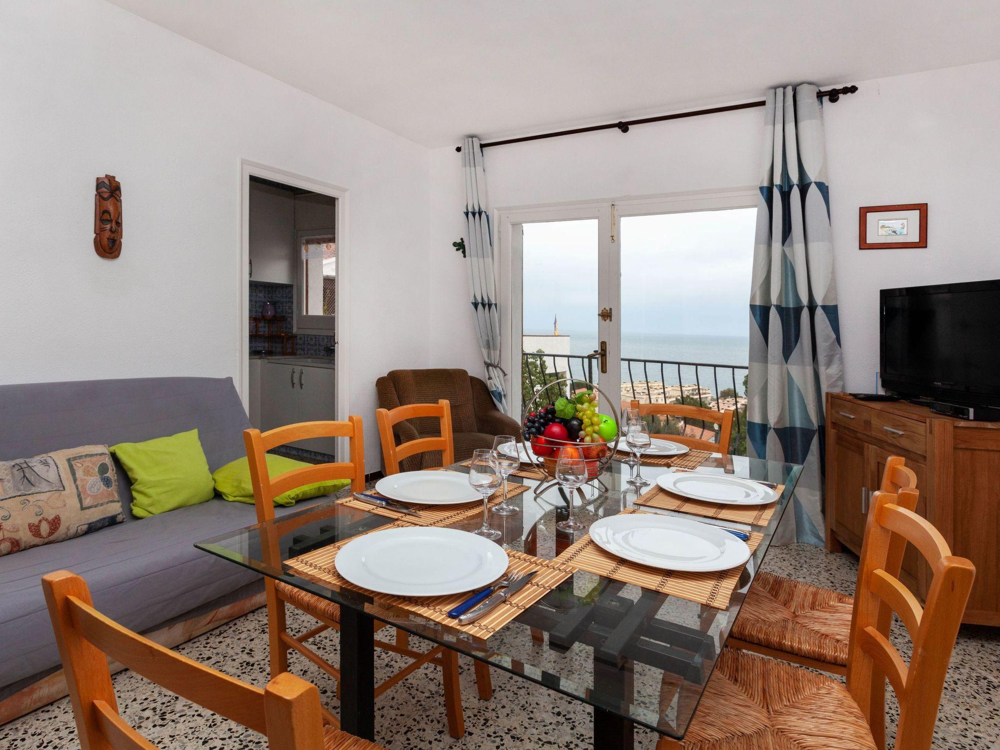 Foto 2 - Apartamento de 2 habitaciones en Llançà con jardín y vistas al mar