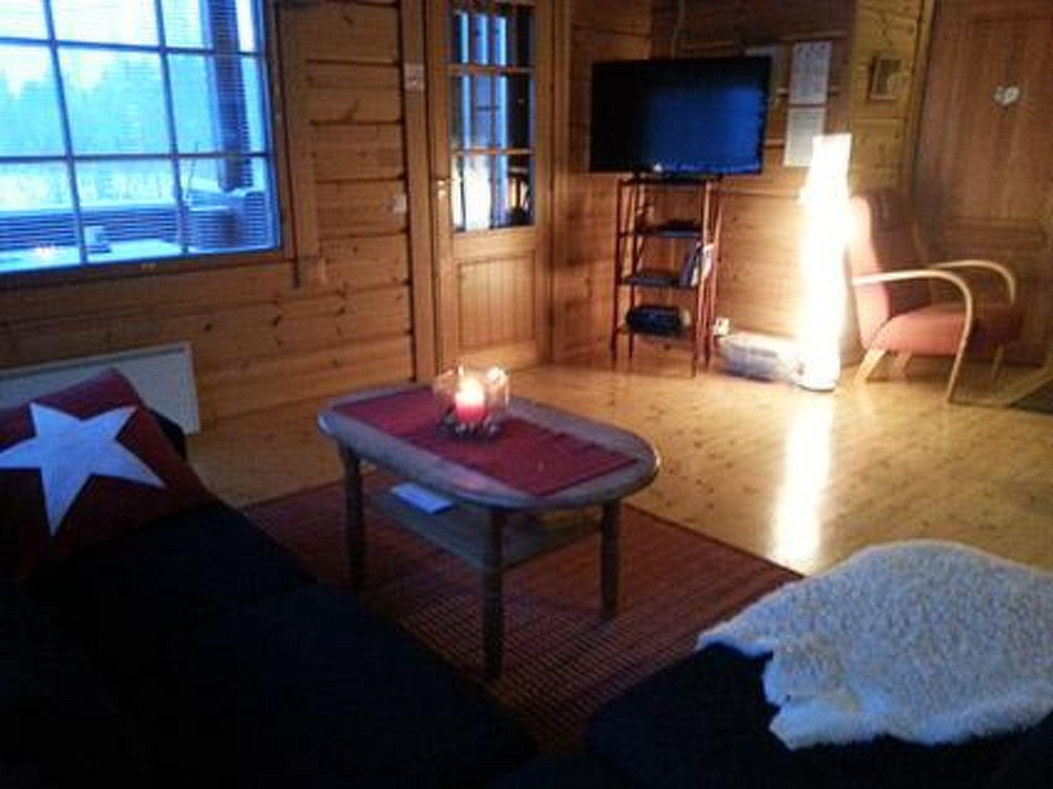 Foto 13 - Haus mit 2 Schlafzimmern in Petäjävesi mit sauna