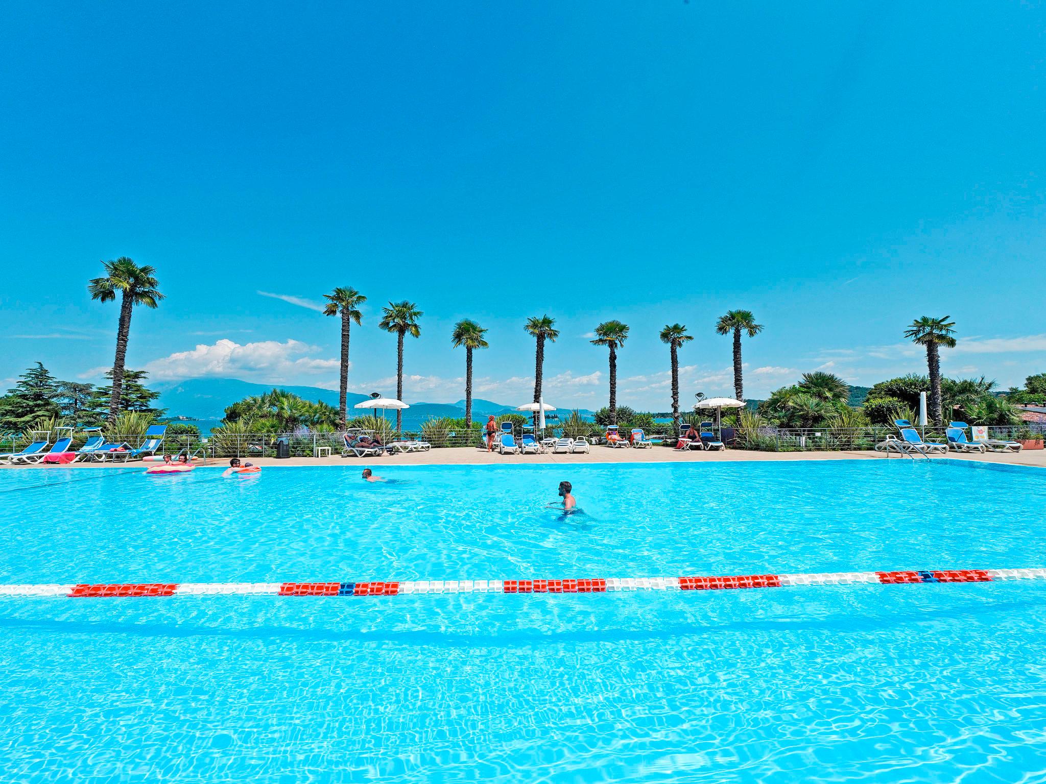 Foto 15 - Casa de 2 quartos em Manerba del Garda com piscina e vista para a montanha