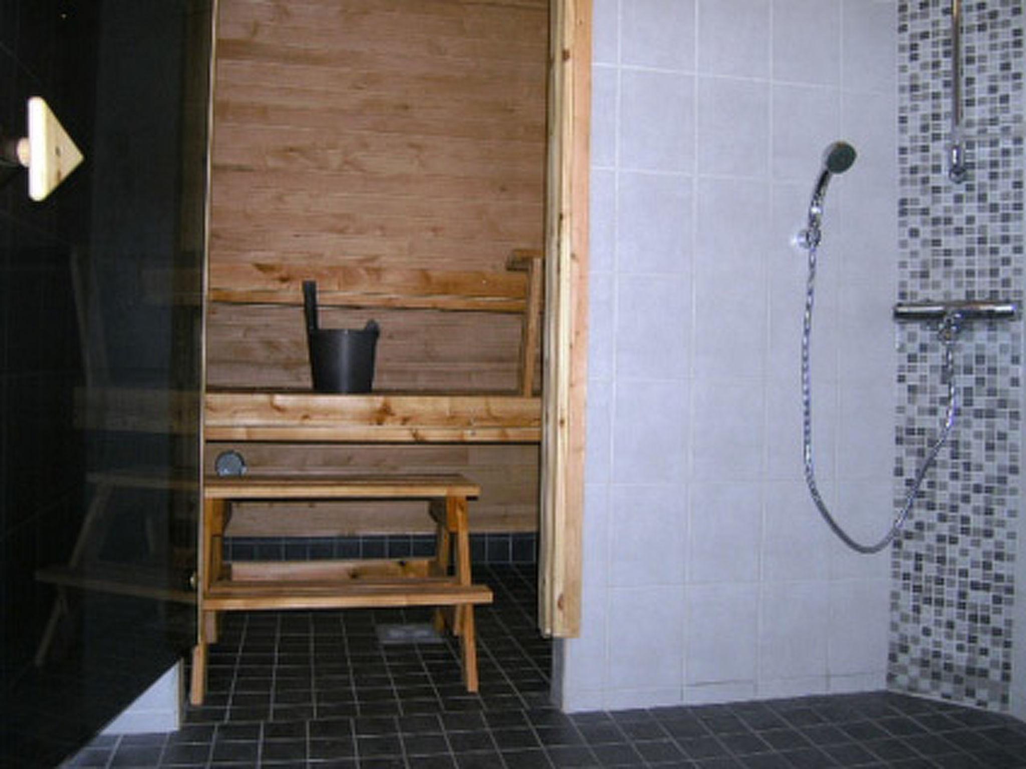 Foto 14 - Casa con 4 camere da letto a Kuopio con sauna