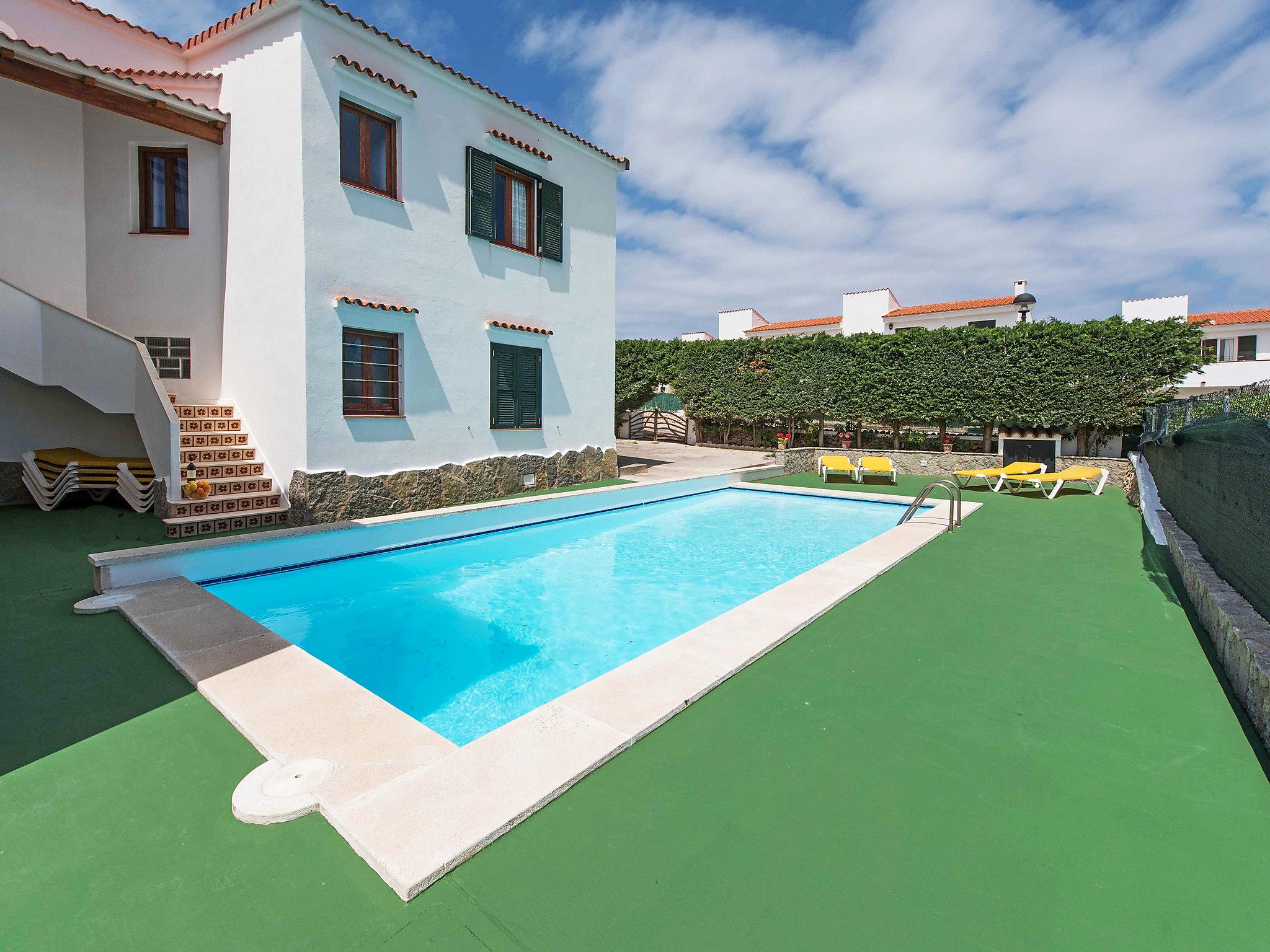 Photo 22 - 2 bedroom Apartment in Es Mercadal with swimming pool and sea view