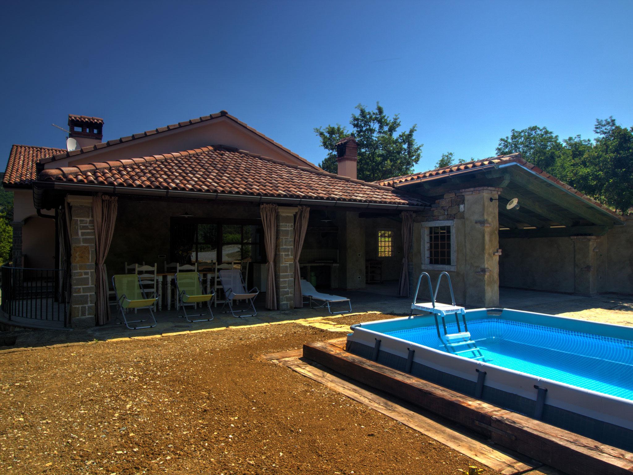 Photo 11 - Appartement de 3 chambres à Koper avec piscine privée et vues à la mer