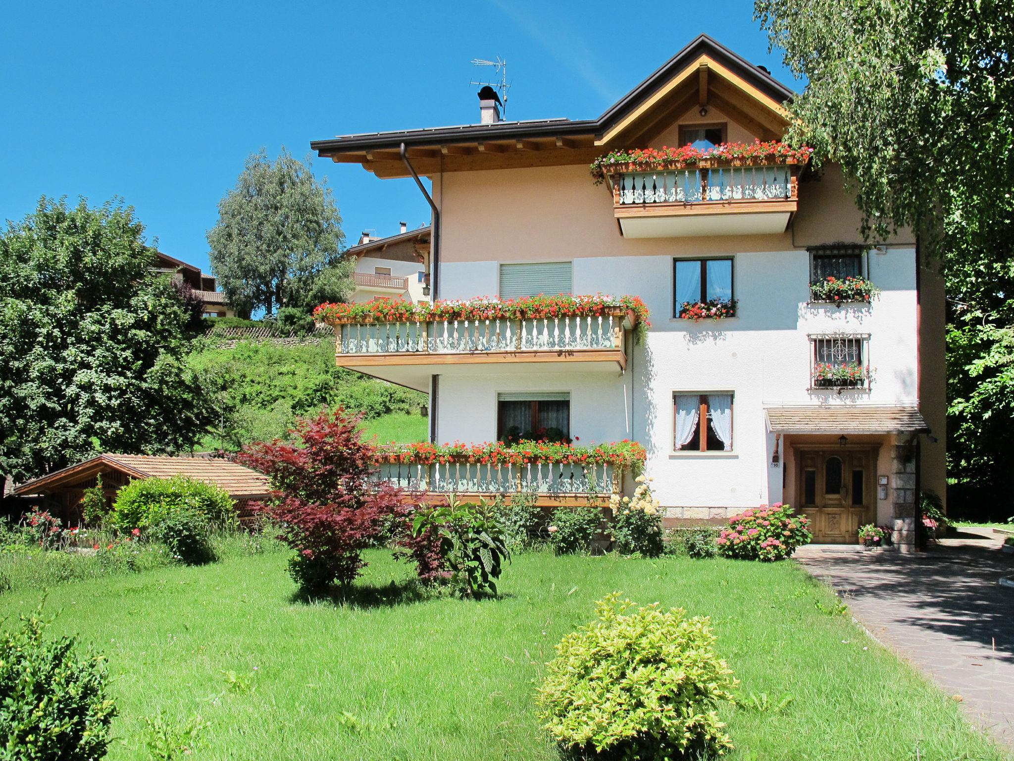 Foto 6 - Apartamento de 3 habitaciones en Predaia con jardín y vistas a la montaña