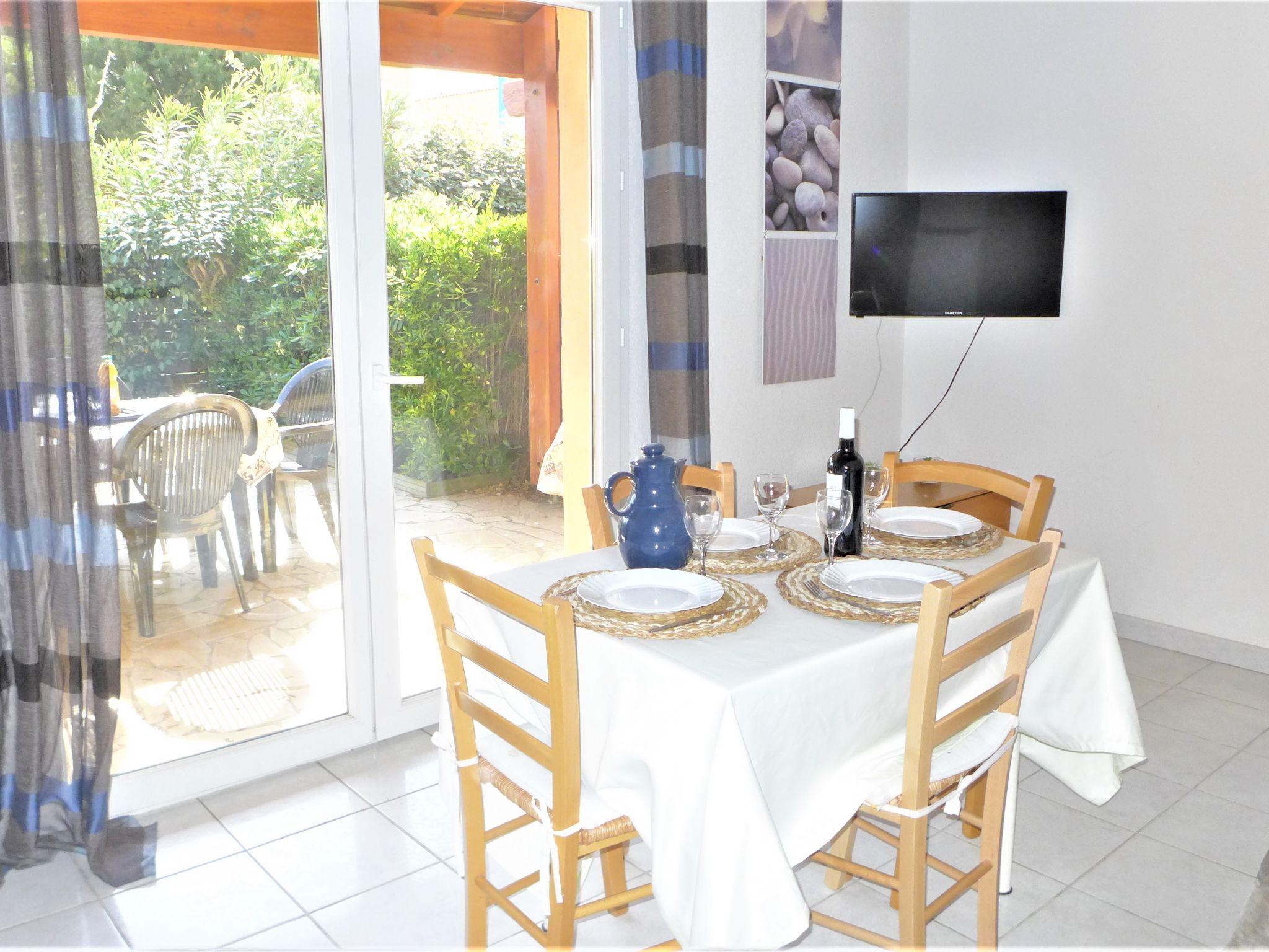 Foto 5 - Casa de 2 habitaciones en Narbonne con jardín y terraza