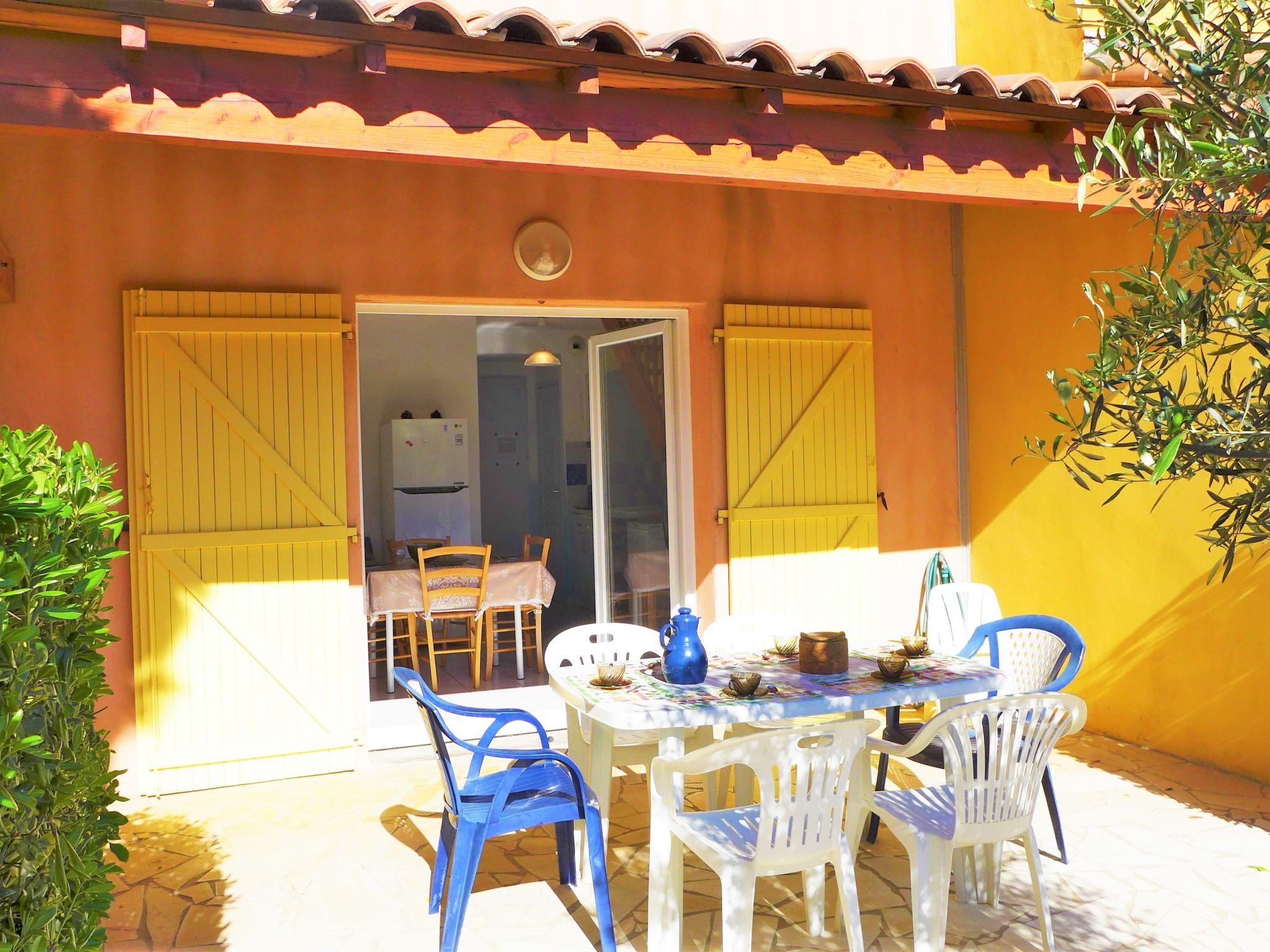 Photo 1 - Maison de 2 chambres à Narbonne avec jardin et terrasse