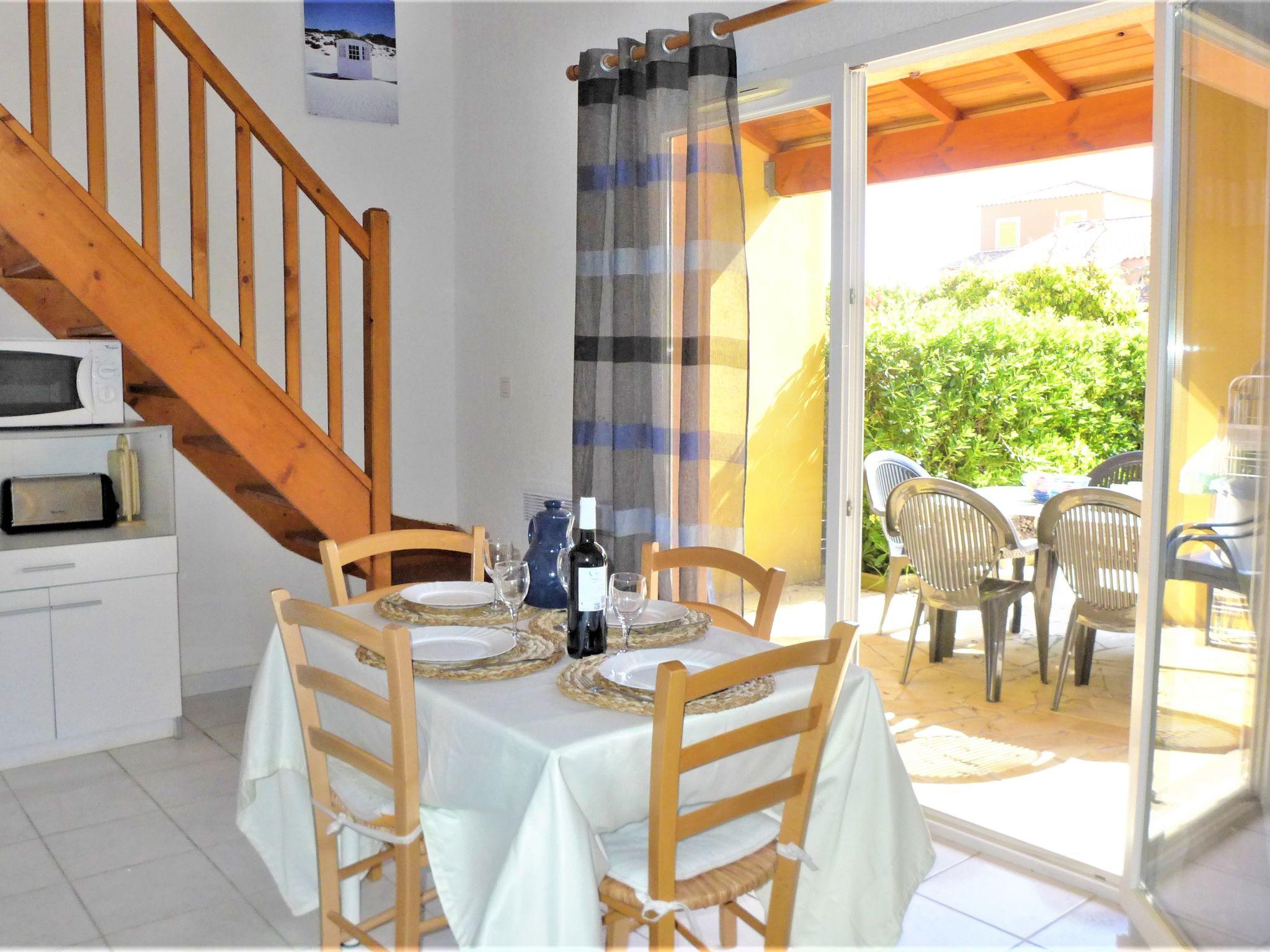 Photo 9 - 2 bedroom House in Narbonne with garden and sea view