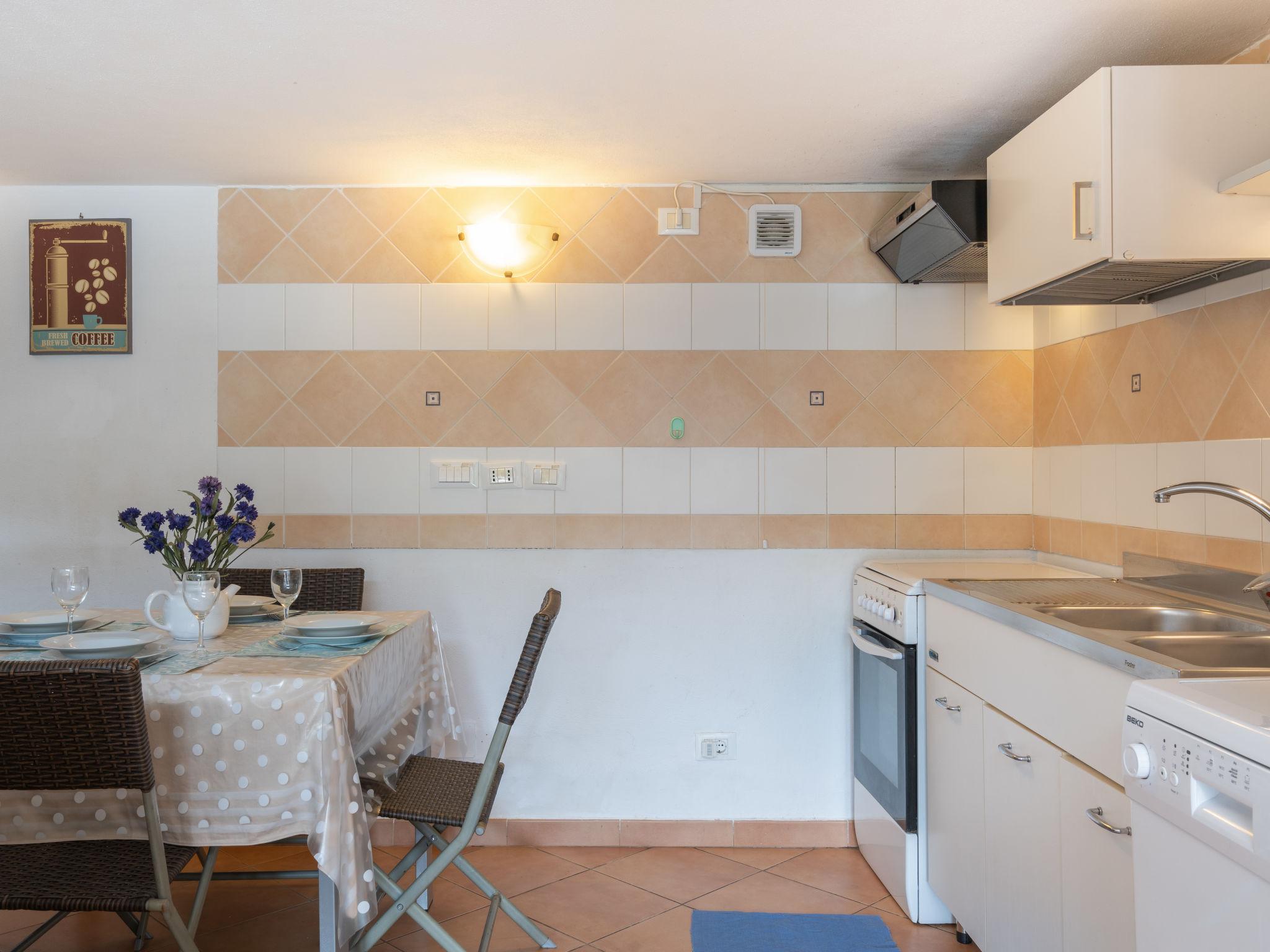 Foto 12 - Haus mit 4 Schlafzimmern in Sanremo mit garten und blick aufs meer
