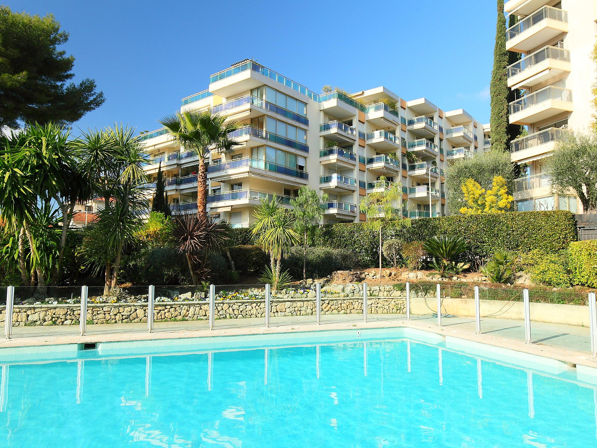 Foto 2 - Apartamento em Cannes com piscina e vistas do mar