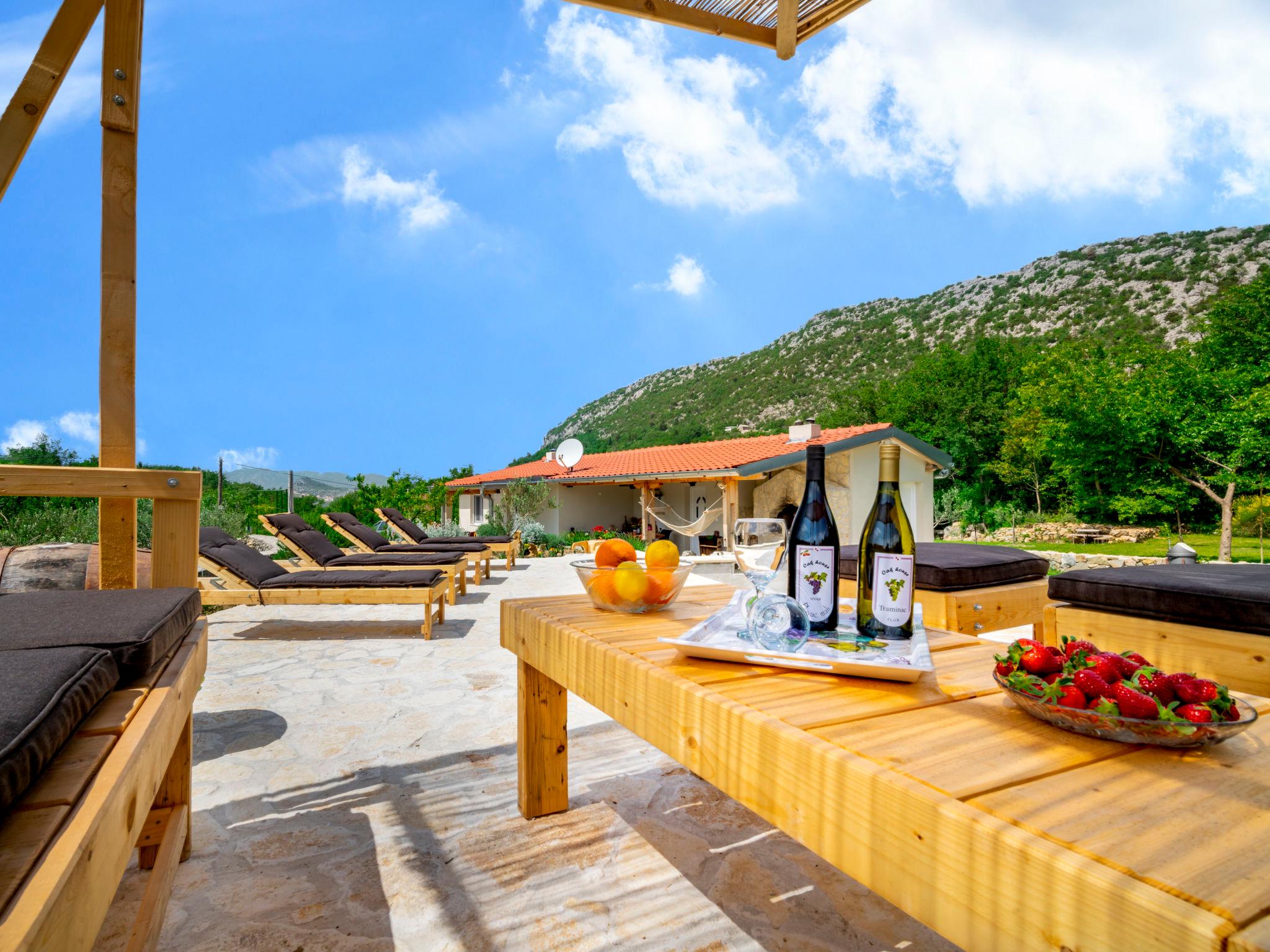 Photo 8 - Maison de 3 chambres à Brela avec piscine privée et vues à la mer