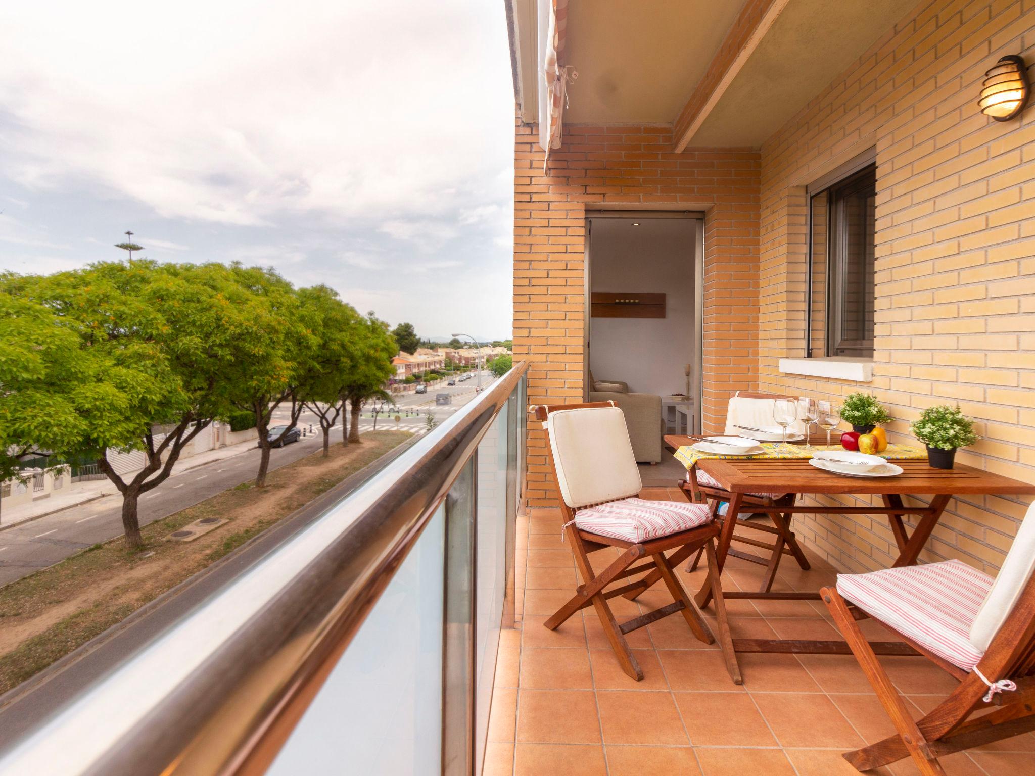 Photo 2 - 2 bedroom Apartment in Cambrils with swimming pool and sea view
