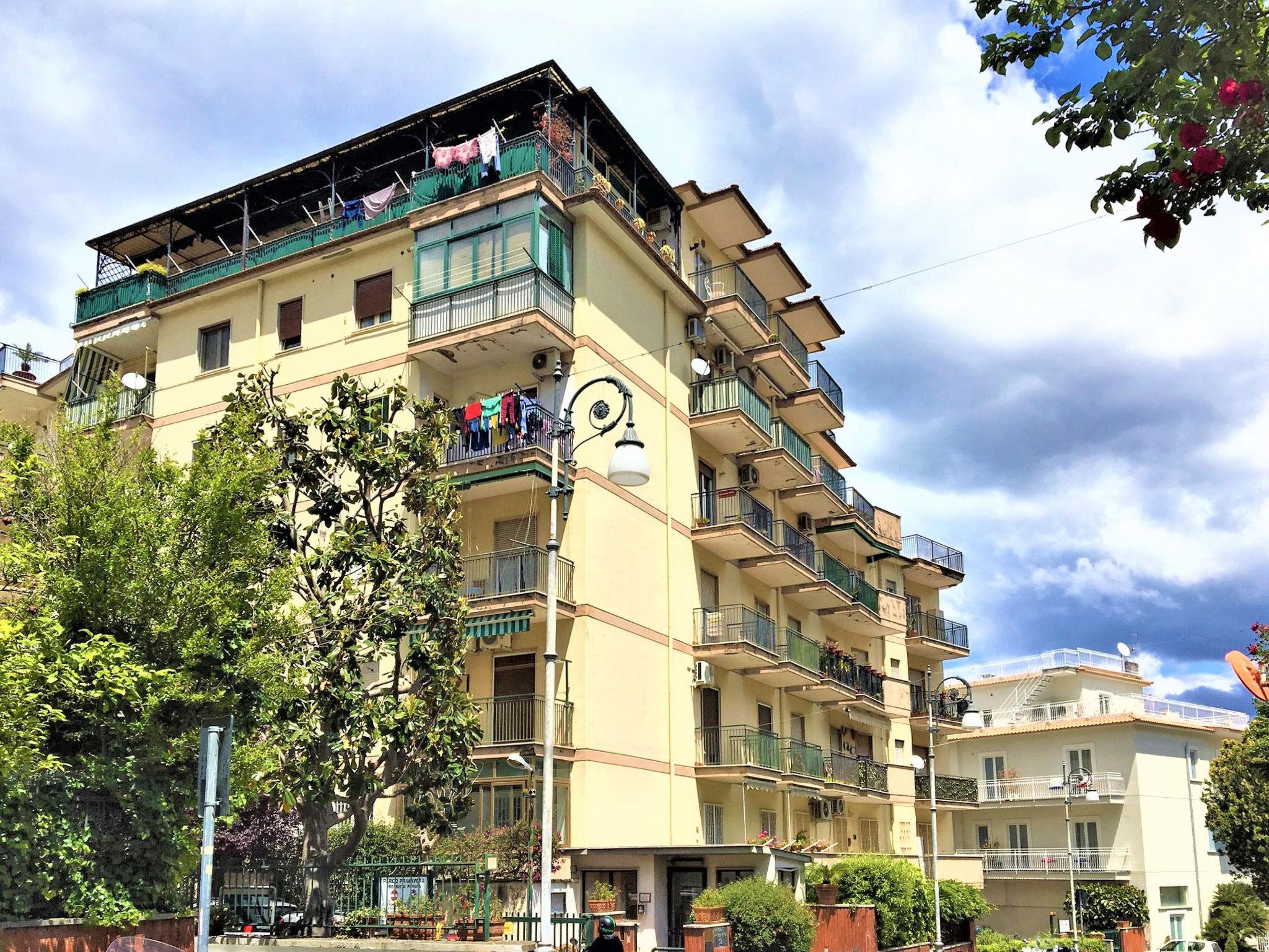 Photo 1 - Appartement de 3 chambres à Sorrente avec vues à la mer