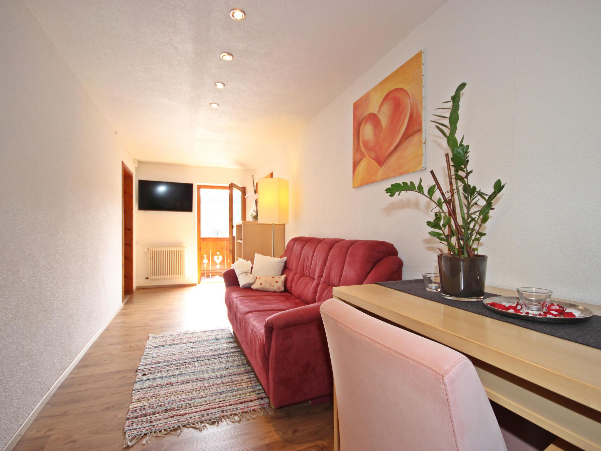 Photo 3 - 3 bedroom Apartment in Umhausen with garden and mountain view