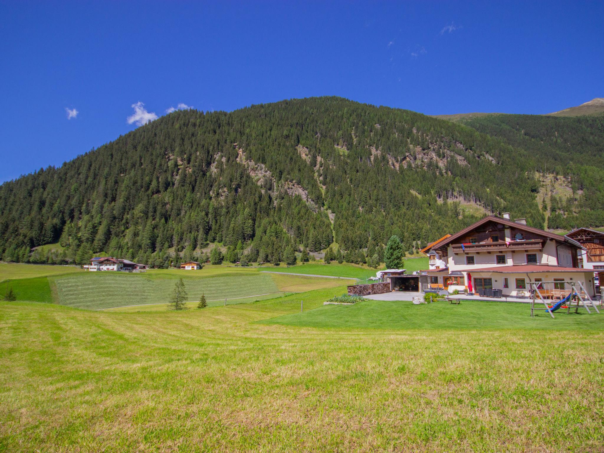 Photo 15 - Appartement de 3 chambres à Umhausen avec jardin et vues sur la montagne