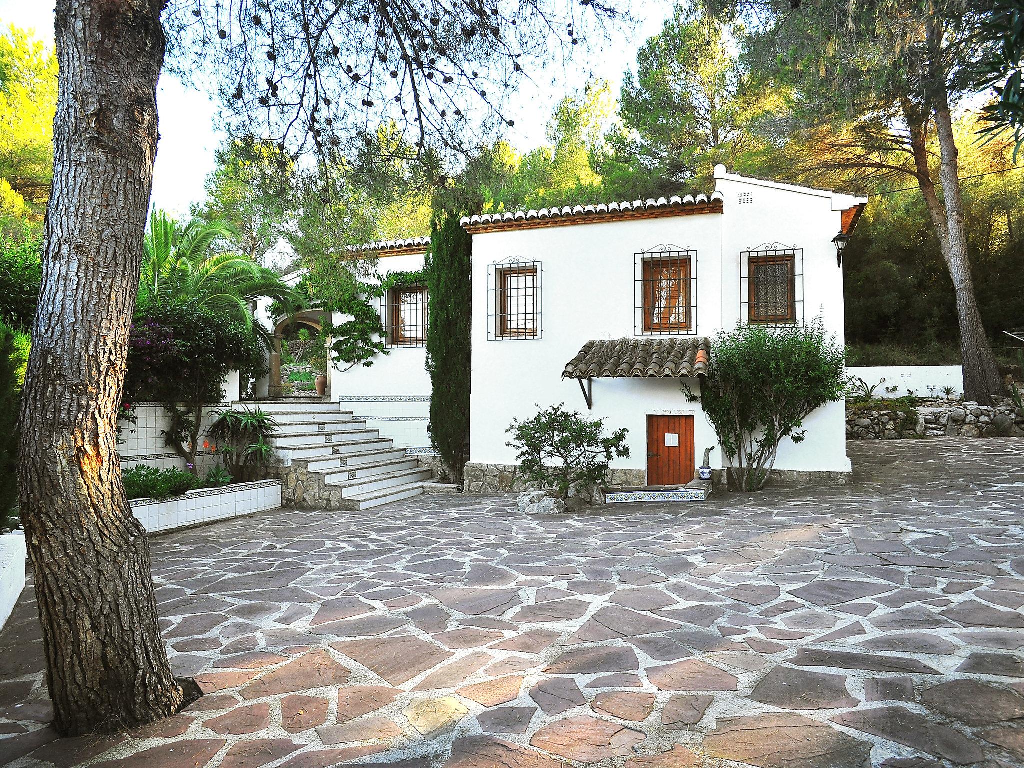 Foto 12 - Casa de 3 quartos em Jávea com piscina privada e vistas do mar