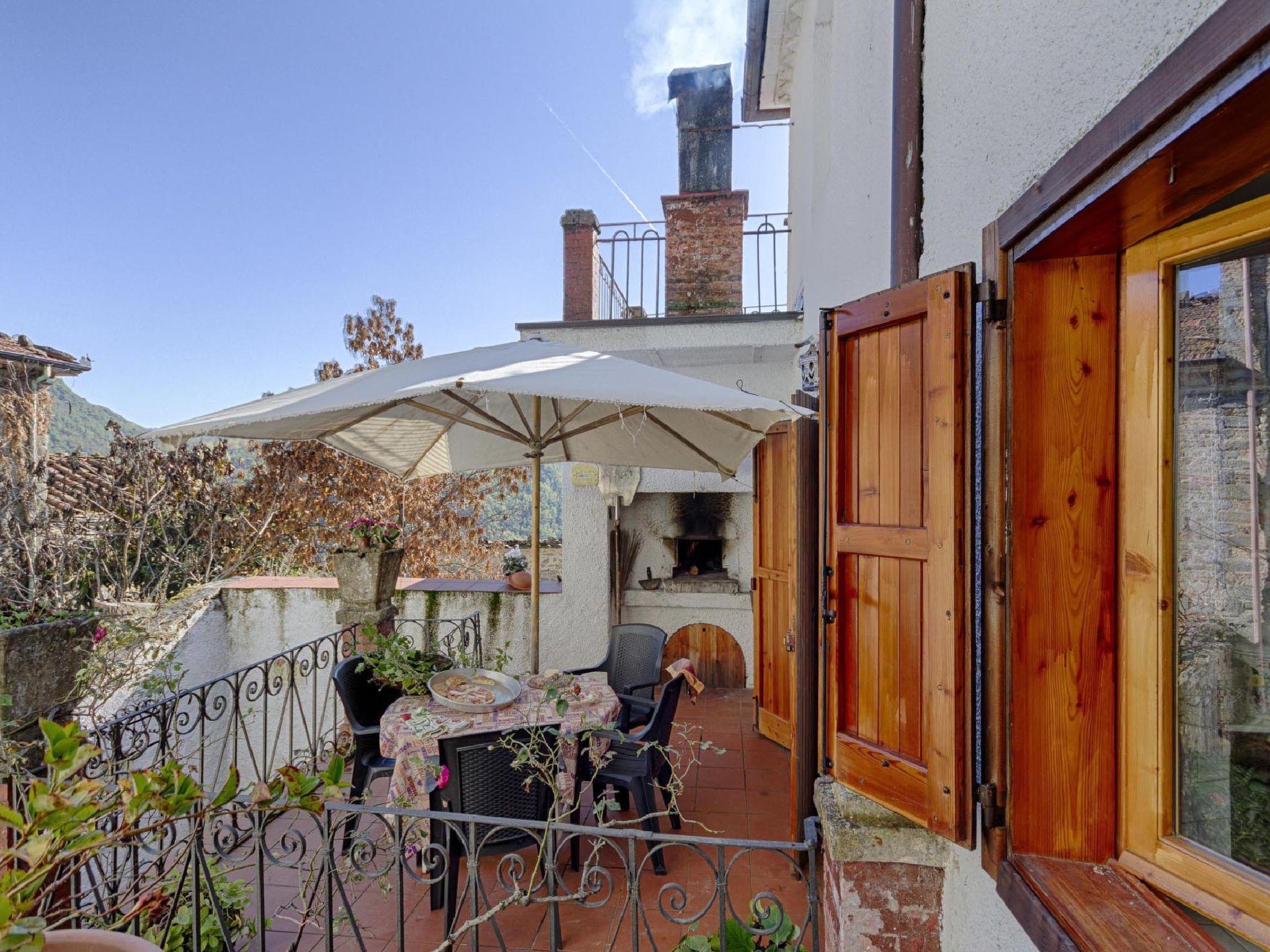 Photo 41 - Maison de 4 chambres à Bagni di Lucca avec piscine privée et jardin