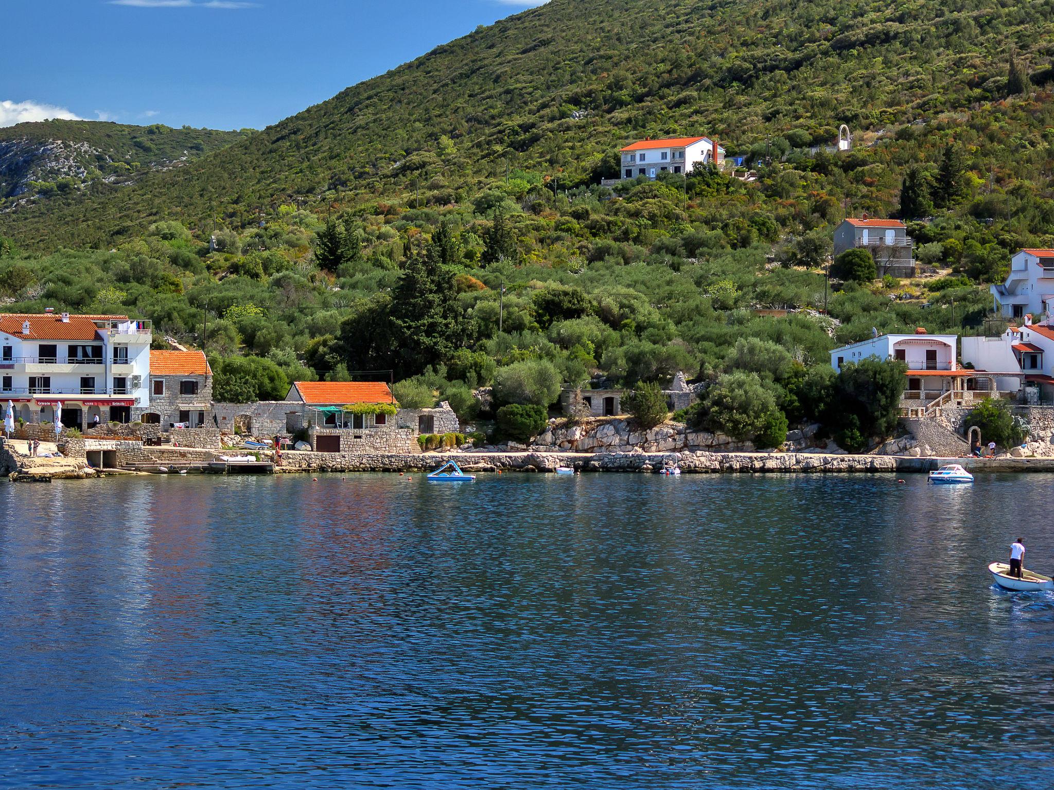 Photo 14 - Apartment in Jelsa with terrace