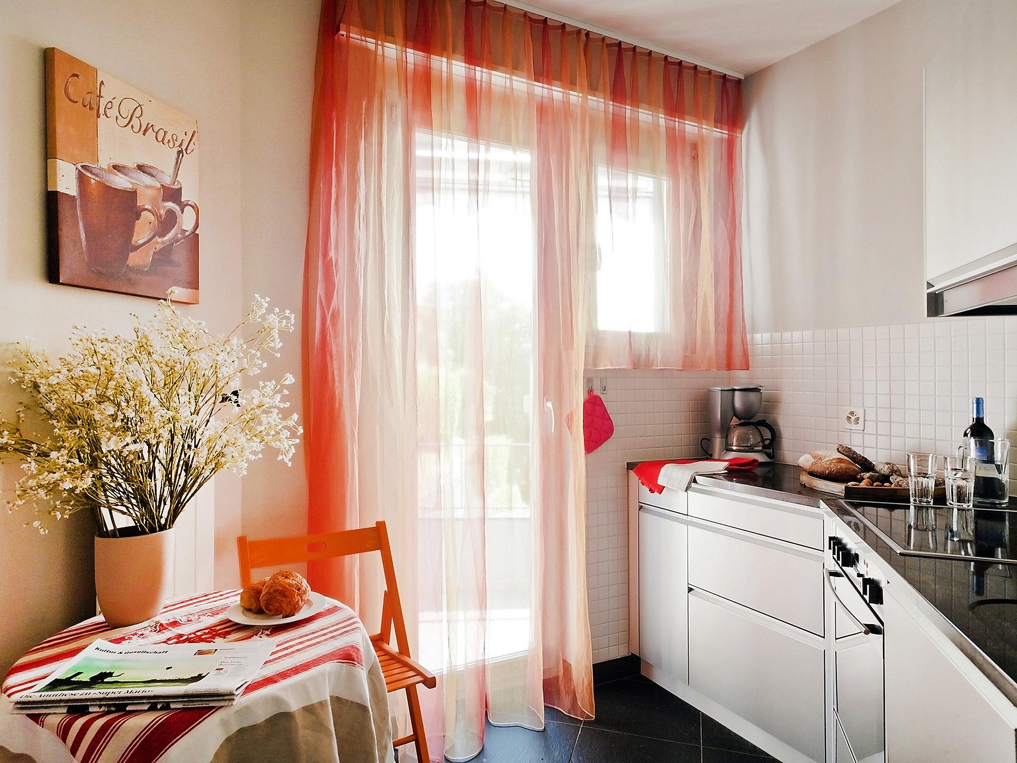 Foto 13 - Apartment mit 1 Schlafzimmer in Ascona mit blick auf die berge