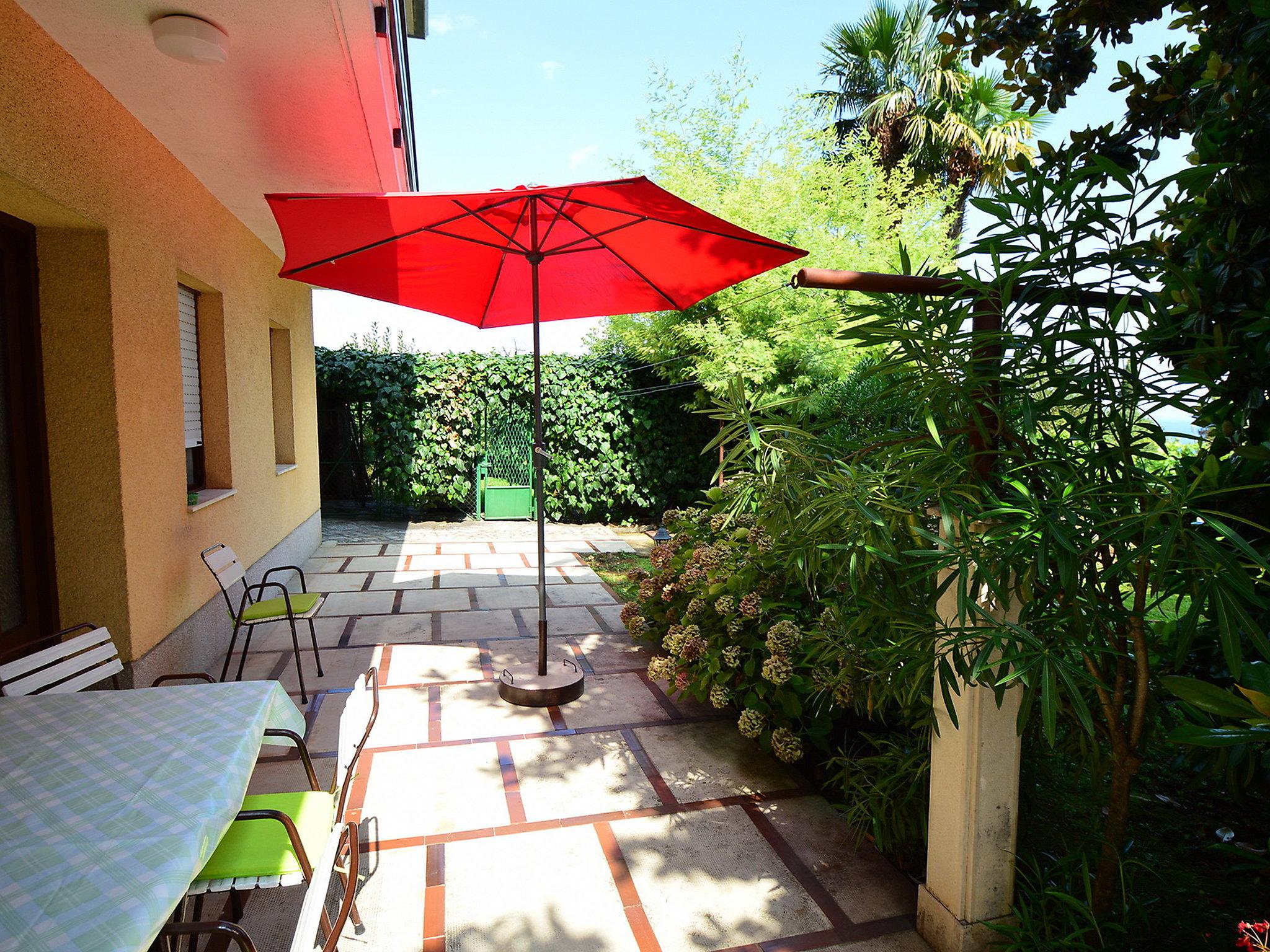 Photo 2 - 1 bedroom Apartment in Opatija with garden and terrace