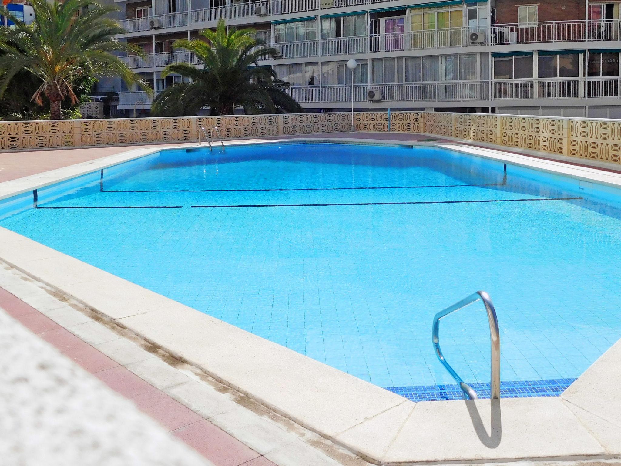 Foto 4 - Appartamento con 2 camere da letto a Benidorm con piscina e terrazza