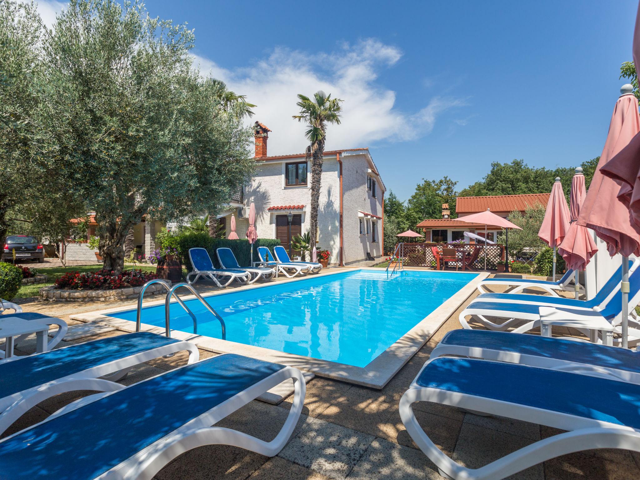 Photo 6 - Appartement de 1 chambre à Poreč avec piscine et vues à la mer