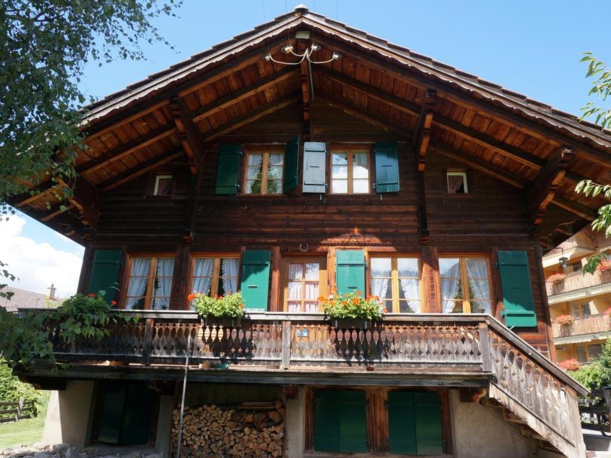 Photo 1 - 4 bedroom Apartment in Saanen