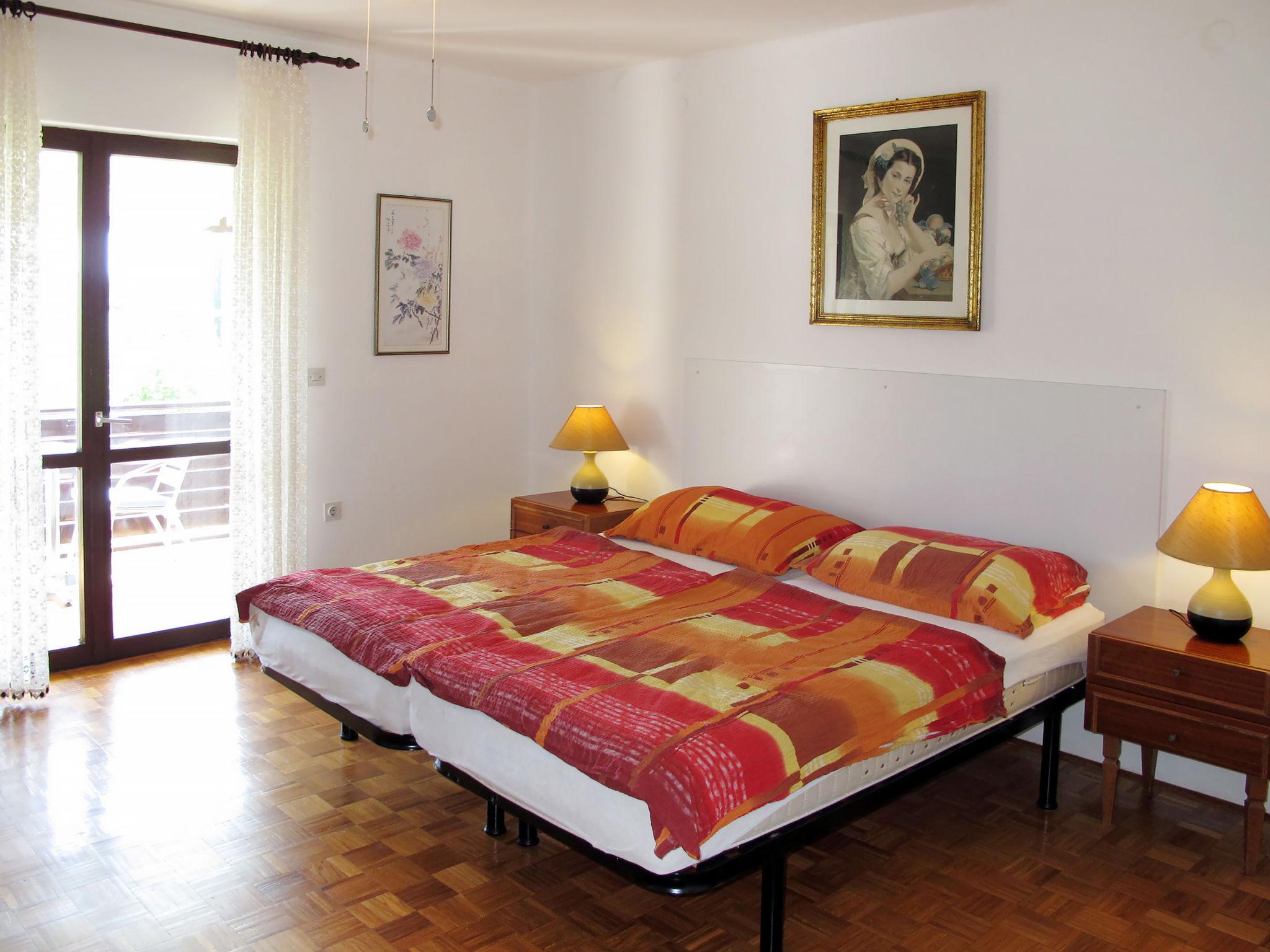 Foto 5 - Casa con 3 camere da letto a Vodnjan con terrazza e vista mare