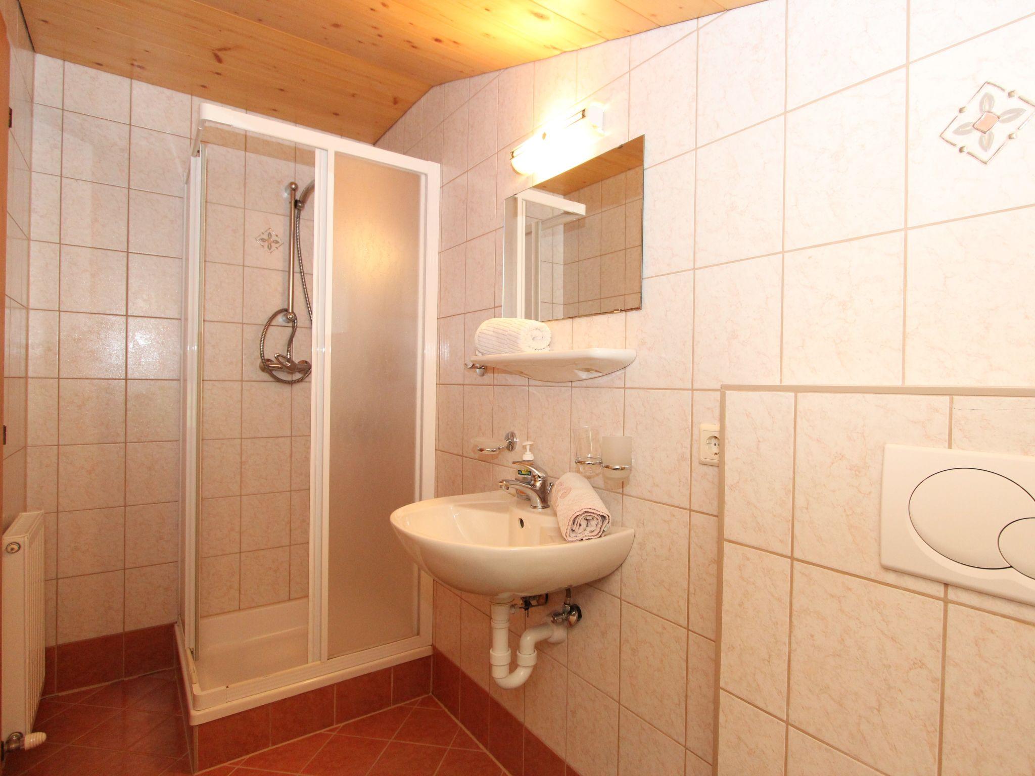 Photo 15 - 2 bedroom Apartment in Gerlosberg with garden