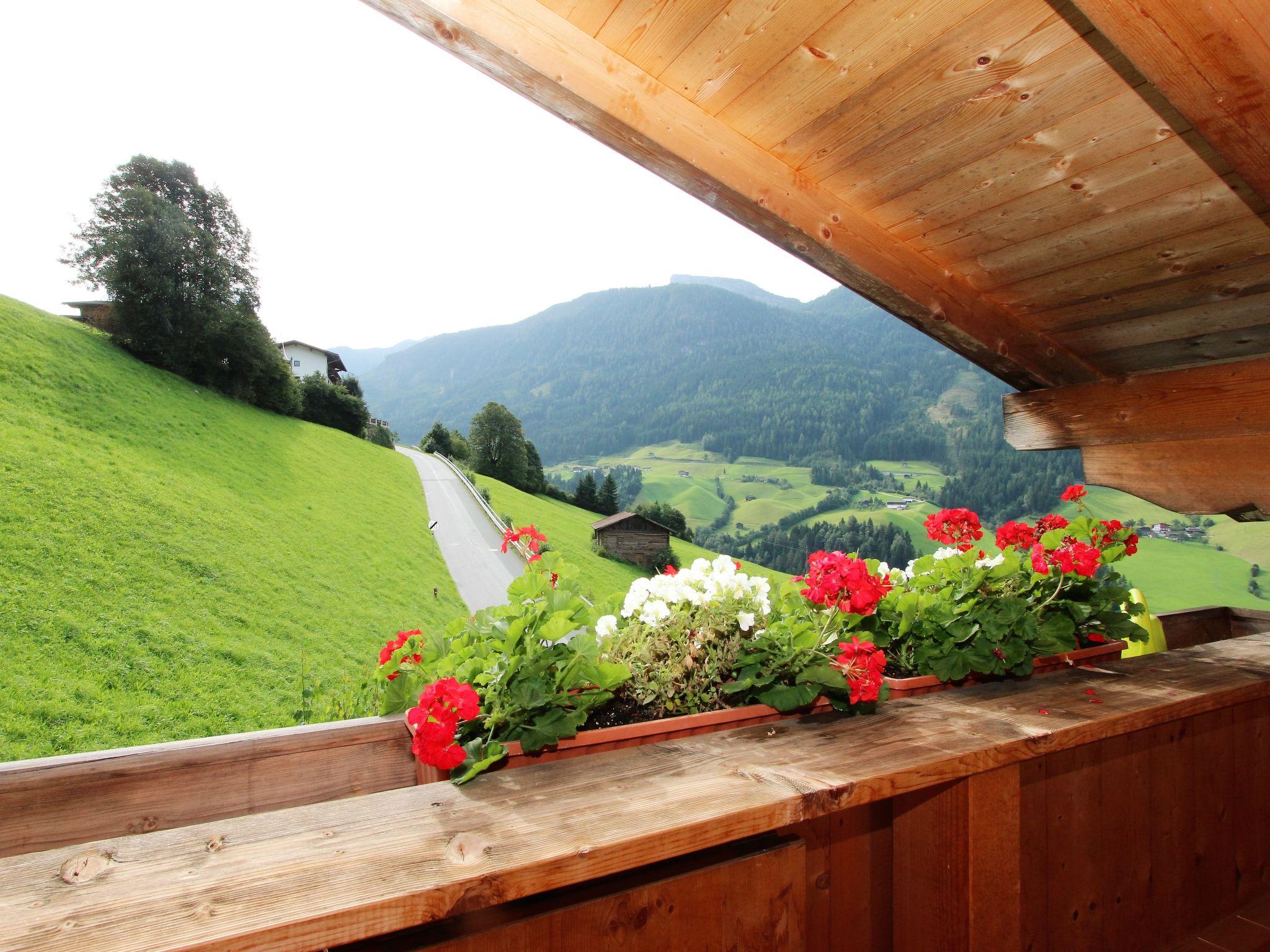 Photo 25 - Appartement de 2 chambres à Gerlosberg avec jardin et vues sur la montagne