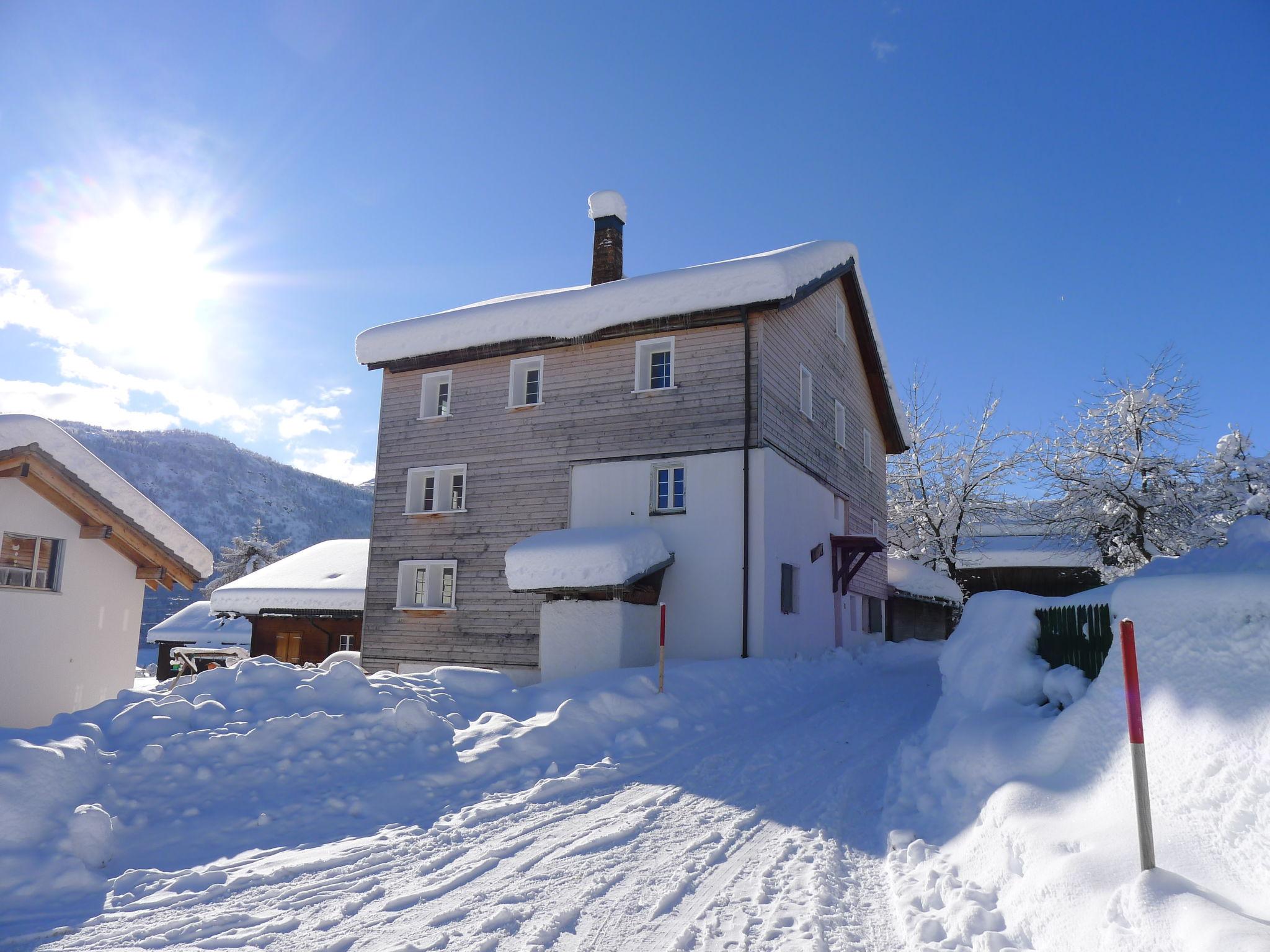 Foto 30 - Appartamento con 4 camere da letto a Disentis/Mustér con terrazza e vista sulle montagne