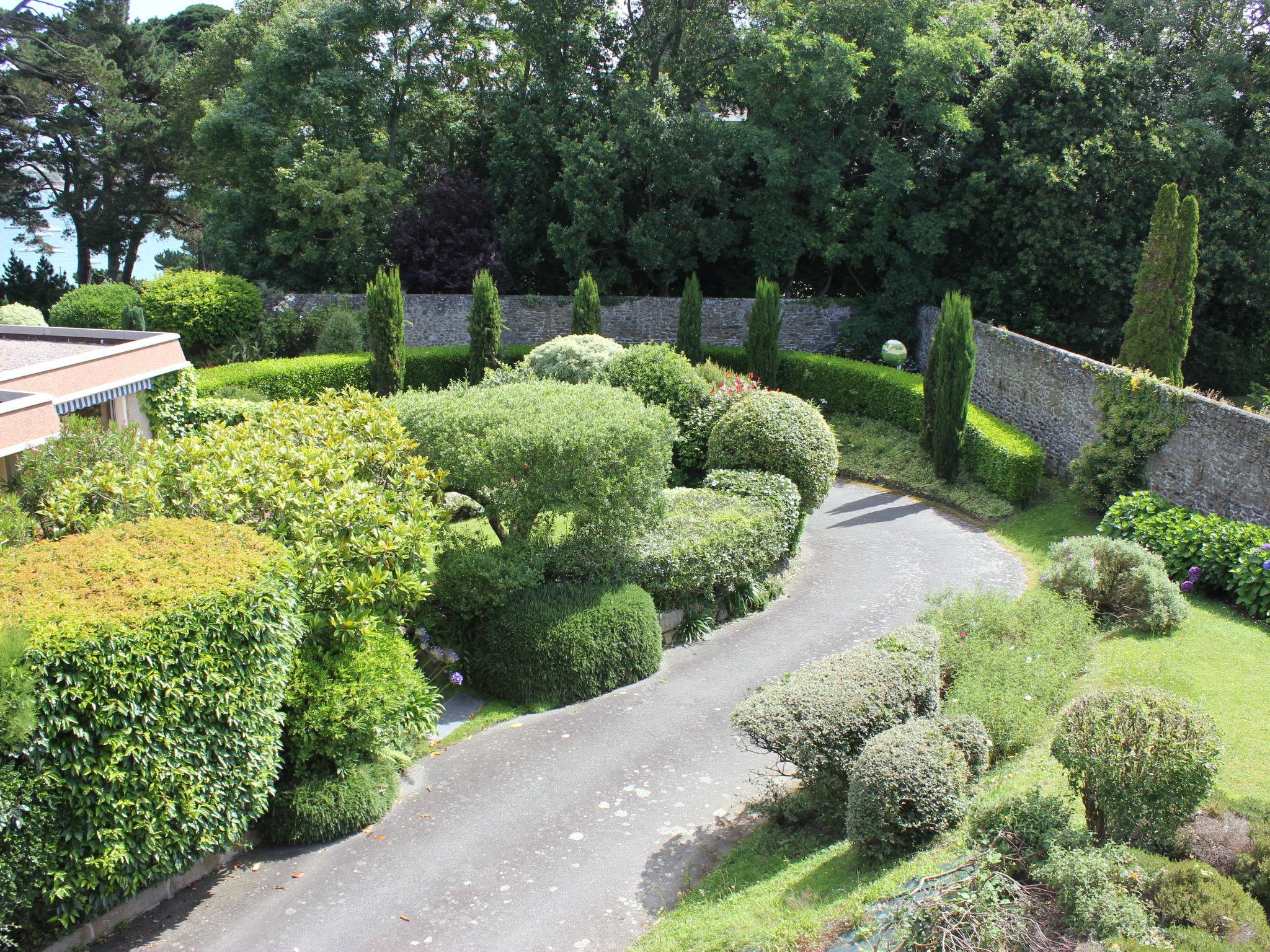 Foto 12 - Appartamento a Dinard con giardino