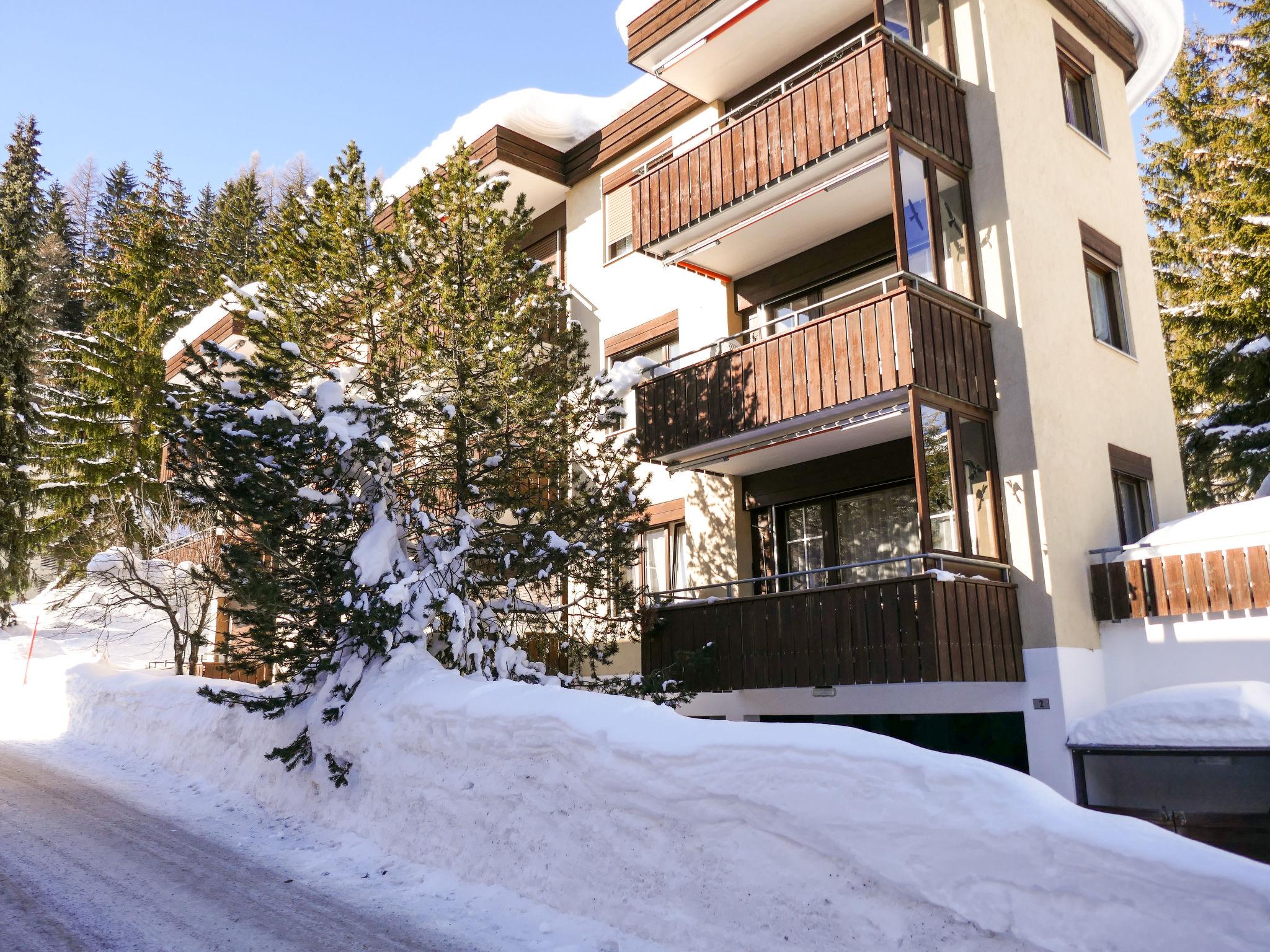 Foto 26 - Apartamento de 1 quarto em Davos com jardim e vista para a montanha