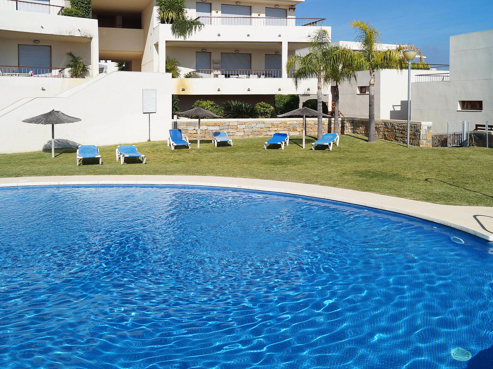 Foto 27 - Apartamento de 2 quartos em Marbella com piscina e vistas do mar