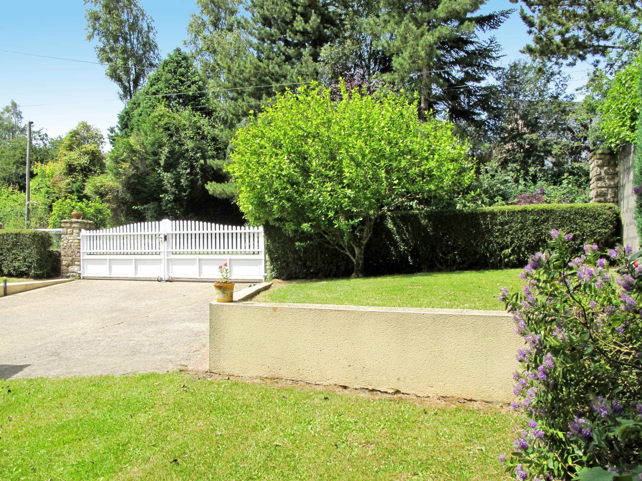 Foto 6 - Haus mit 2 Schlafzimmern in Carentan-les-Marais mit garten und terrasse