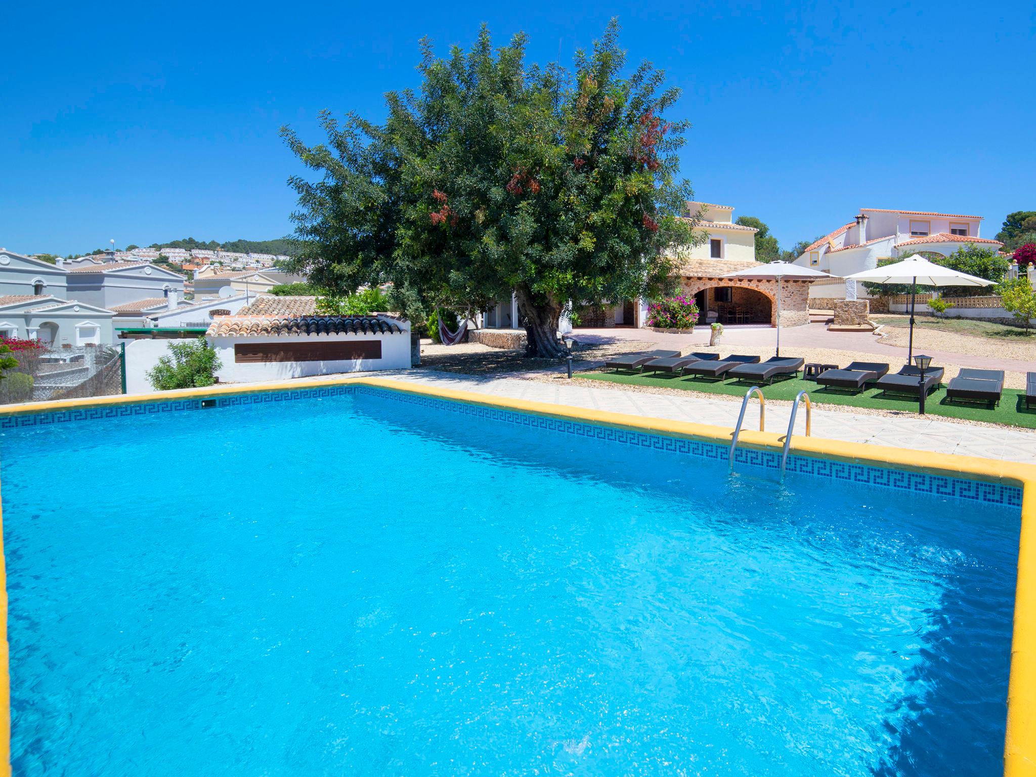 Photo 2 - Maison de 5 chambres à Calp avec piscine privée et vues à la mer