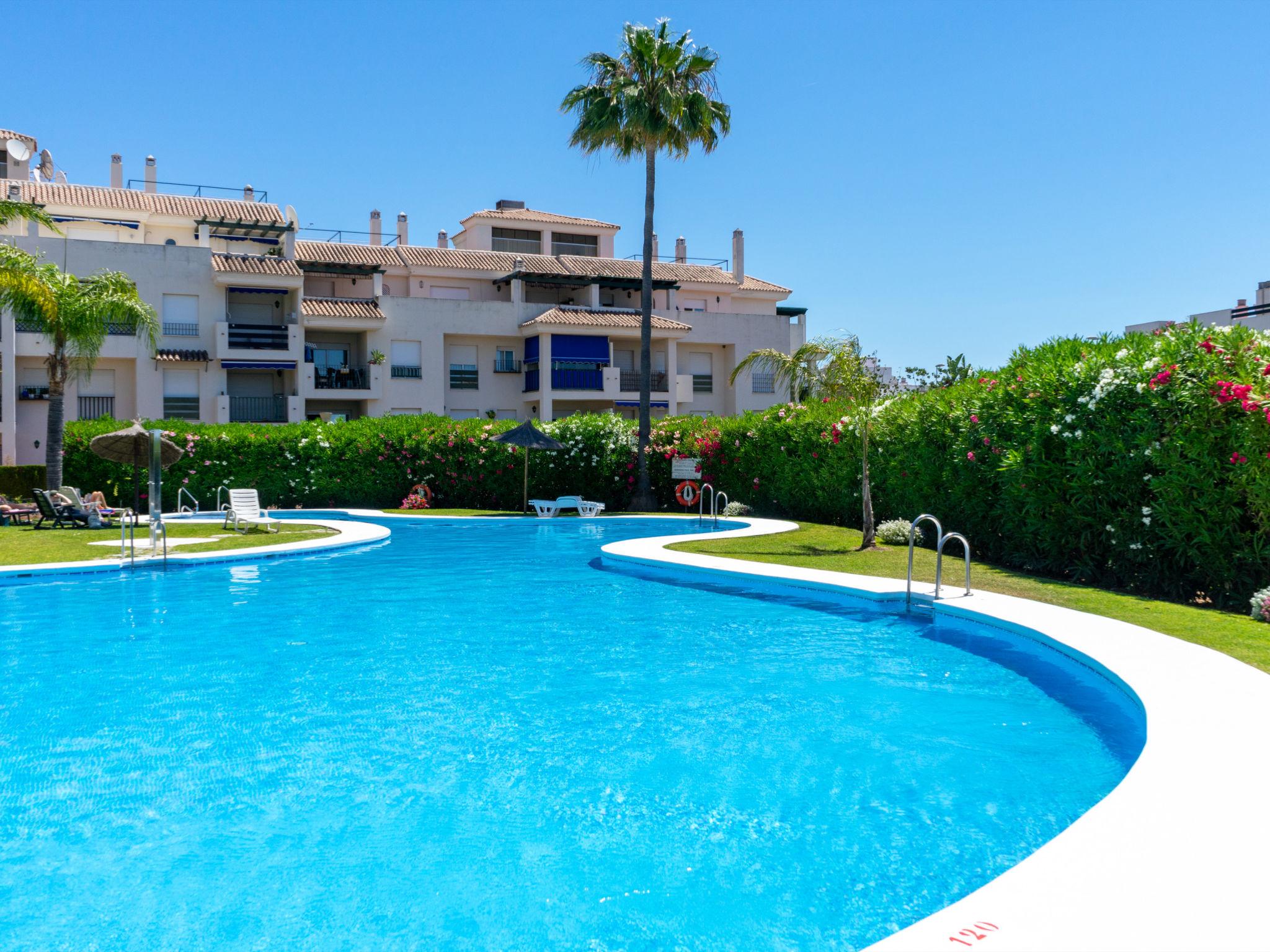 Photo 24 - Appartement de 1 chambre à Marbella avec piscine et jardin