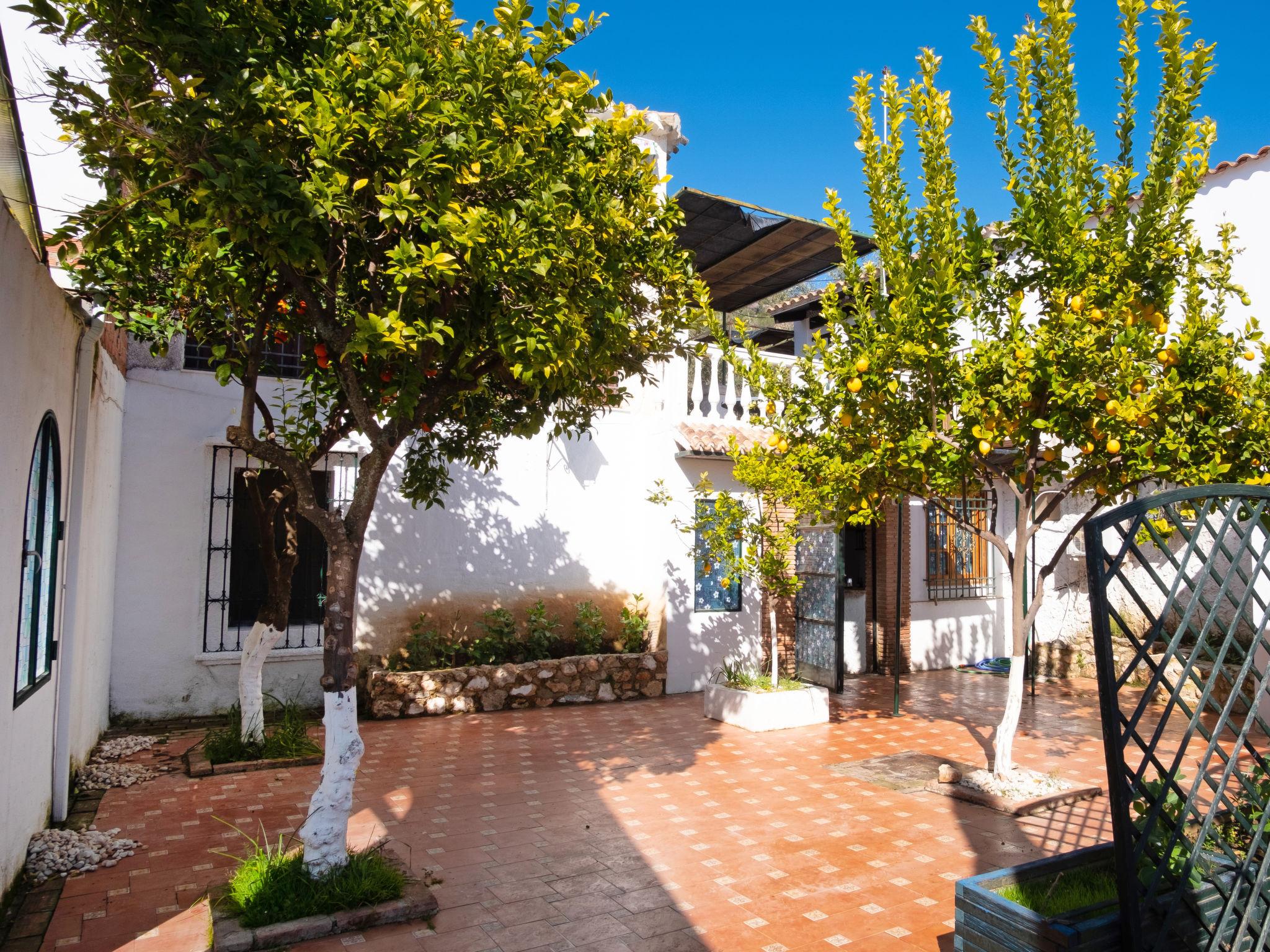 Foto 27 - Casa con 2 camere da letto a Priego de Córdoba con piscina privata e giardino